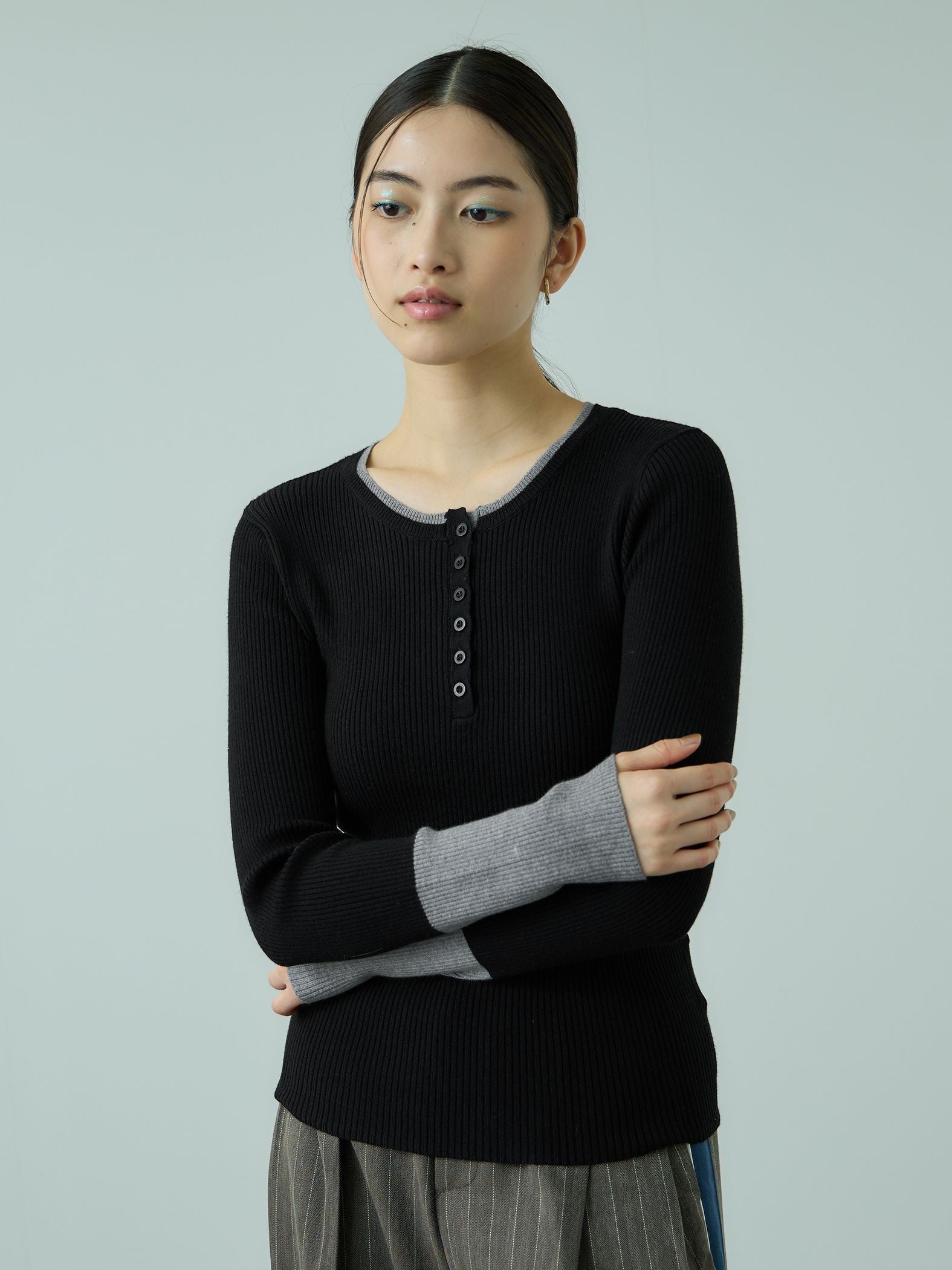 配色キーネックリブニットプルオーバー≪手洗い可能≫