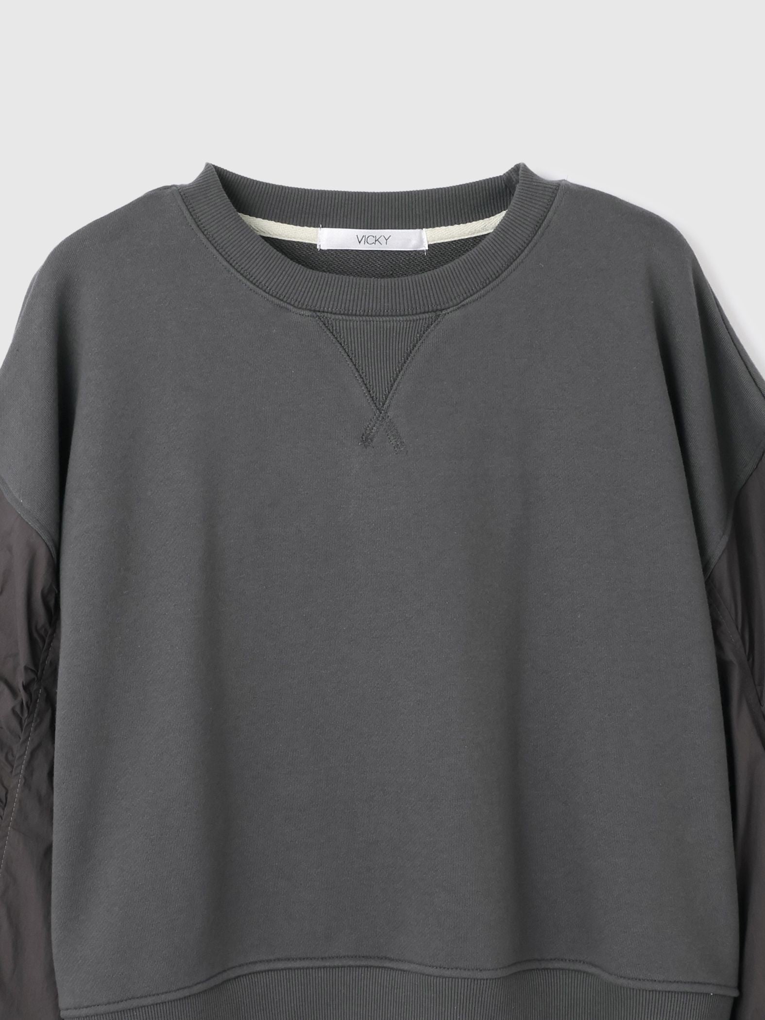 スイッチングドロストスウェットプルオーバー≪洗濯機で洗える≫