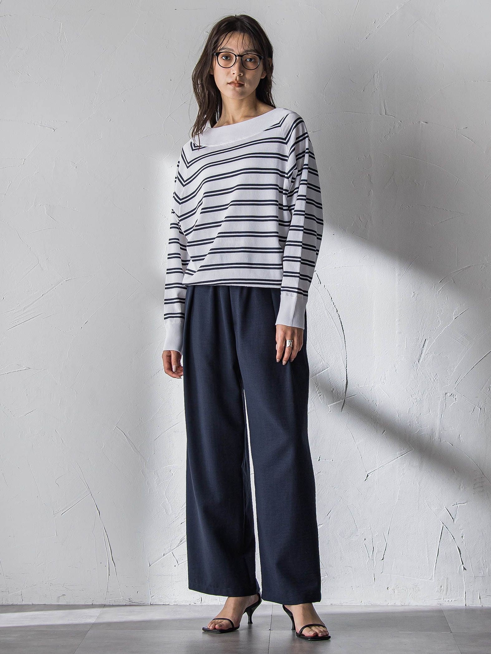 LEVITA Vネックドルマンニットプルオーバー