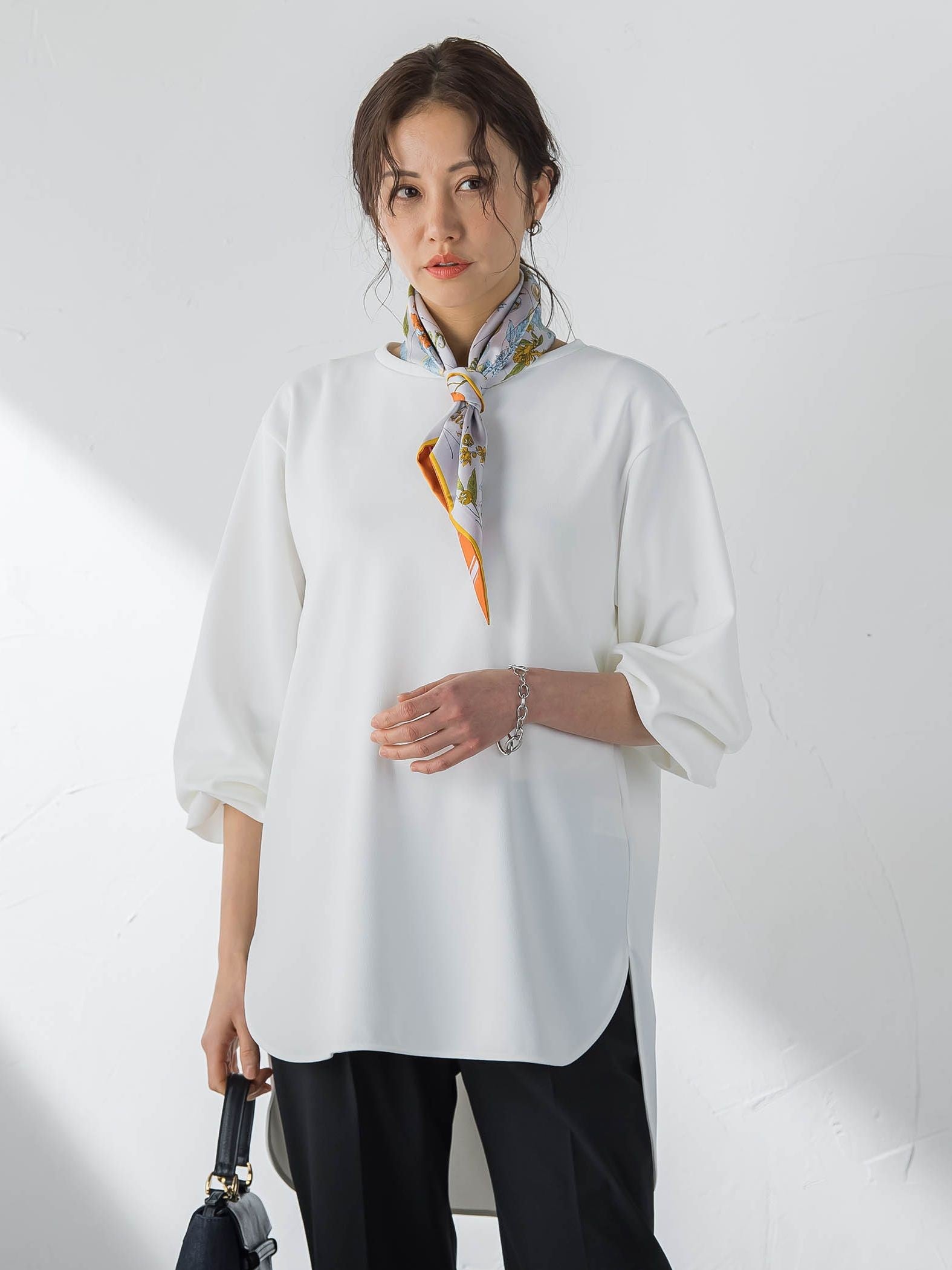 【WEB限定】≪大好評につき再々追加生産！≫季節をつなぐ万能Tブラウス