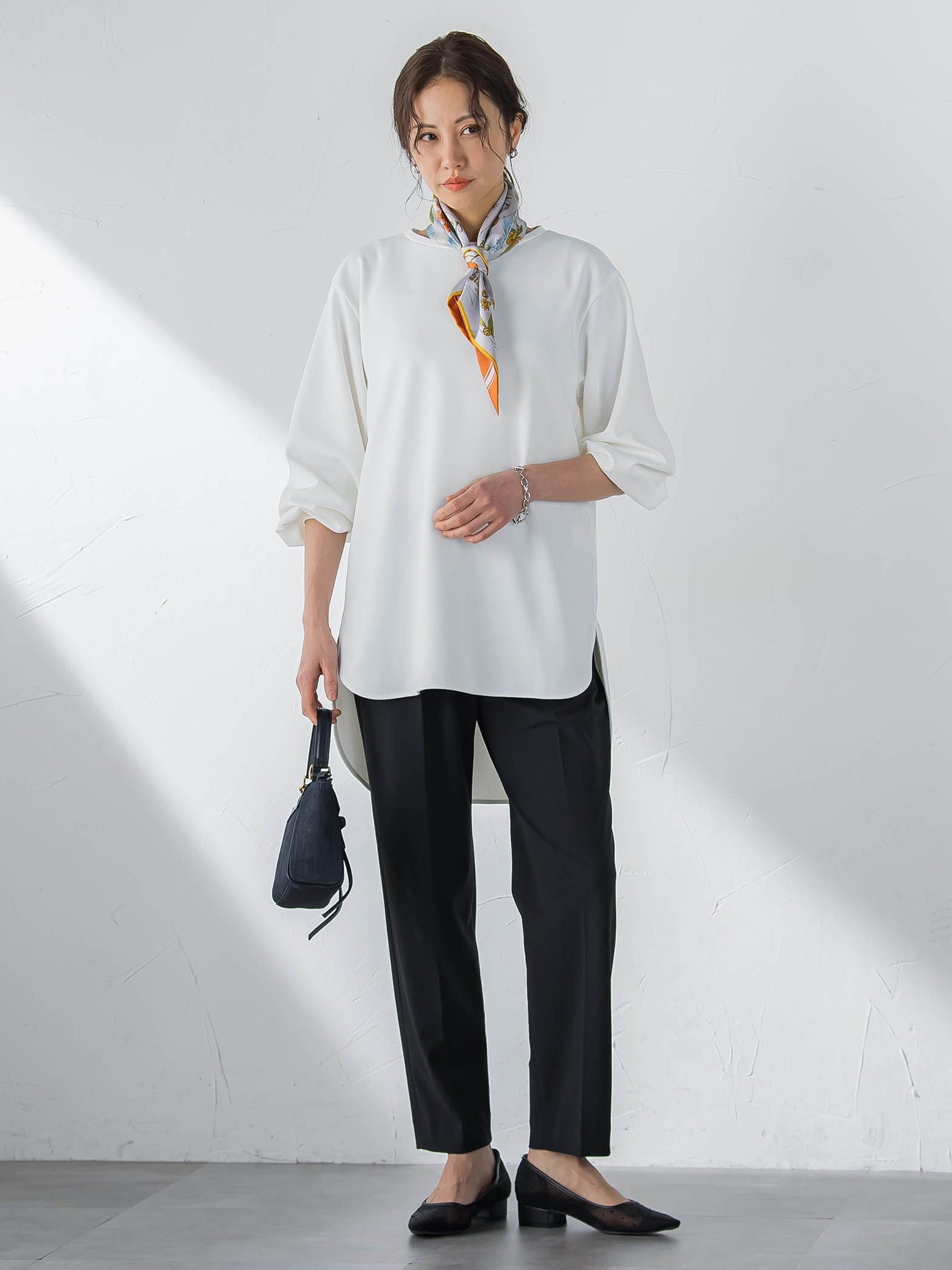 【WEB限定】≪大好評につき再々追加生産！≫季節をつなぐ万能Tブラウス