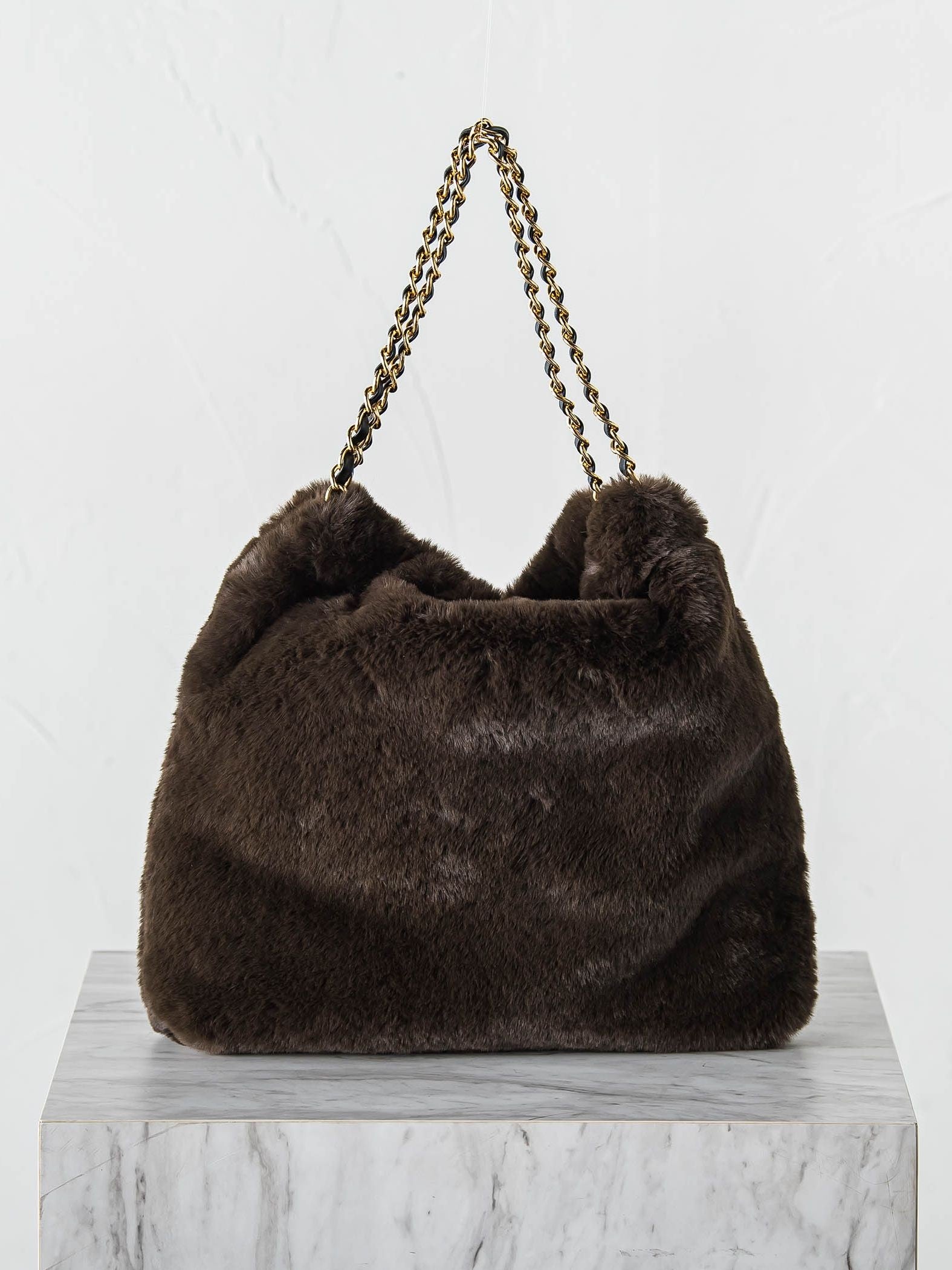 【VIOLAd'ORO】エコファーチェーントート　ELMO / V-8924