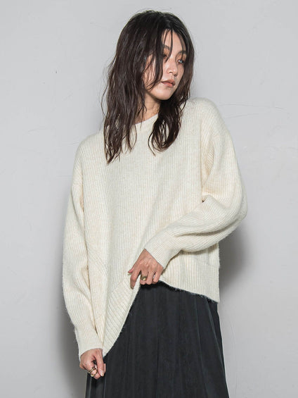 フラッフィークルーネックニット≪手洗い可能≫