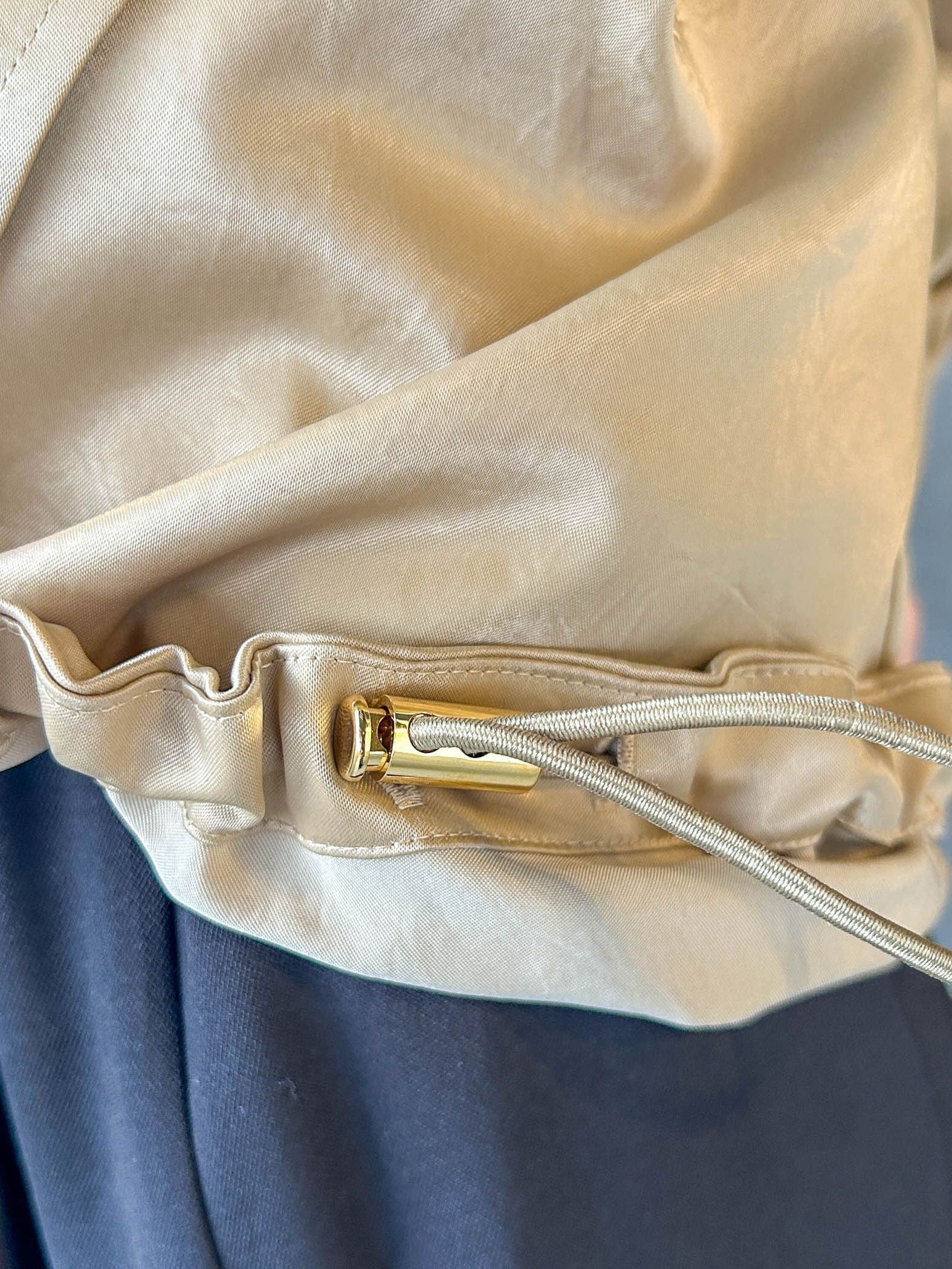 サテンジップブルゾン≪手洗い可能≫