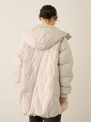 ストレッチフードピュアダウンミドルコート