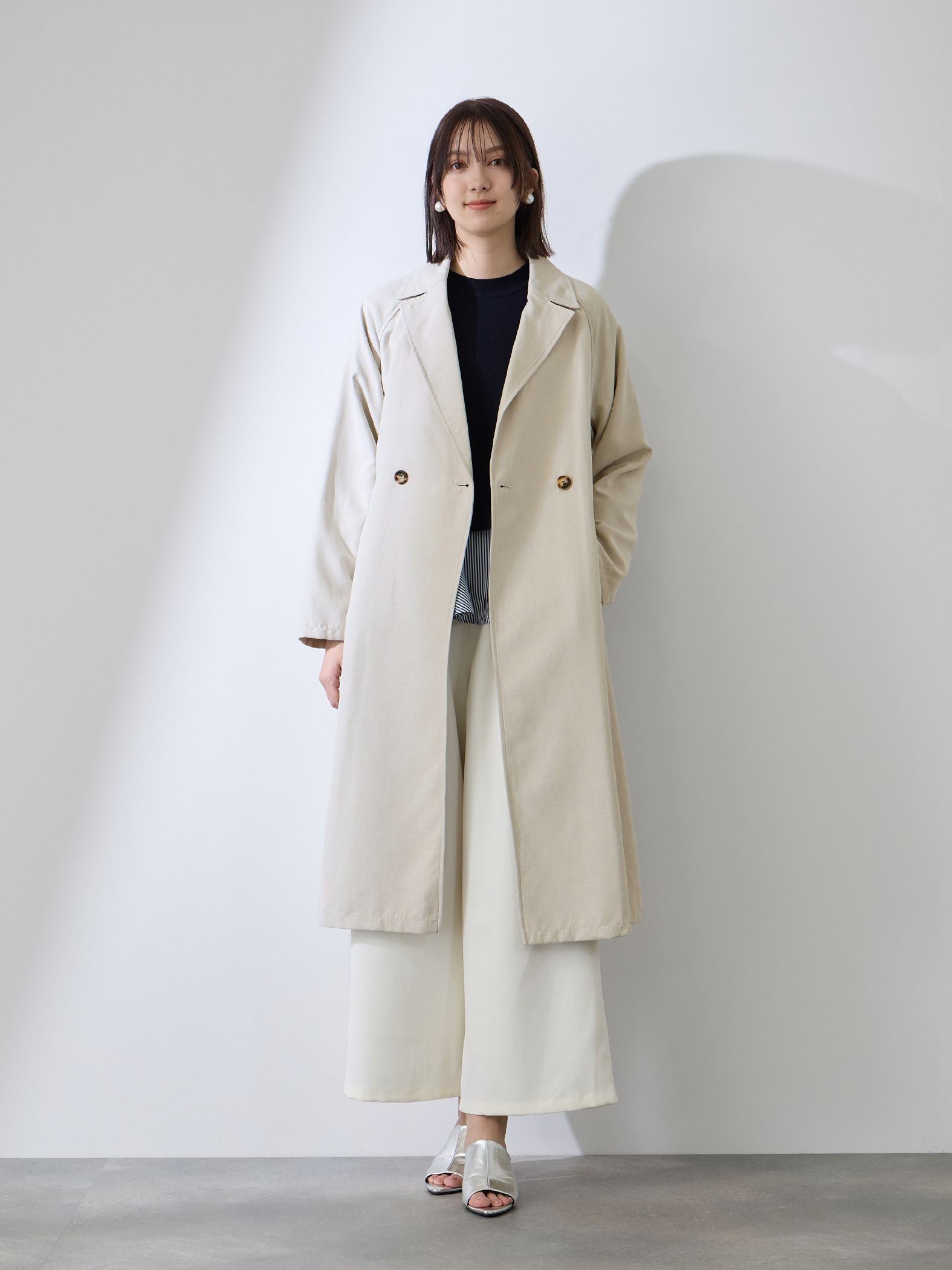 スウェードライクピーチガウントレンチコート