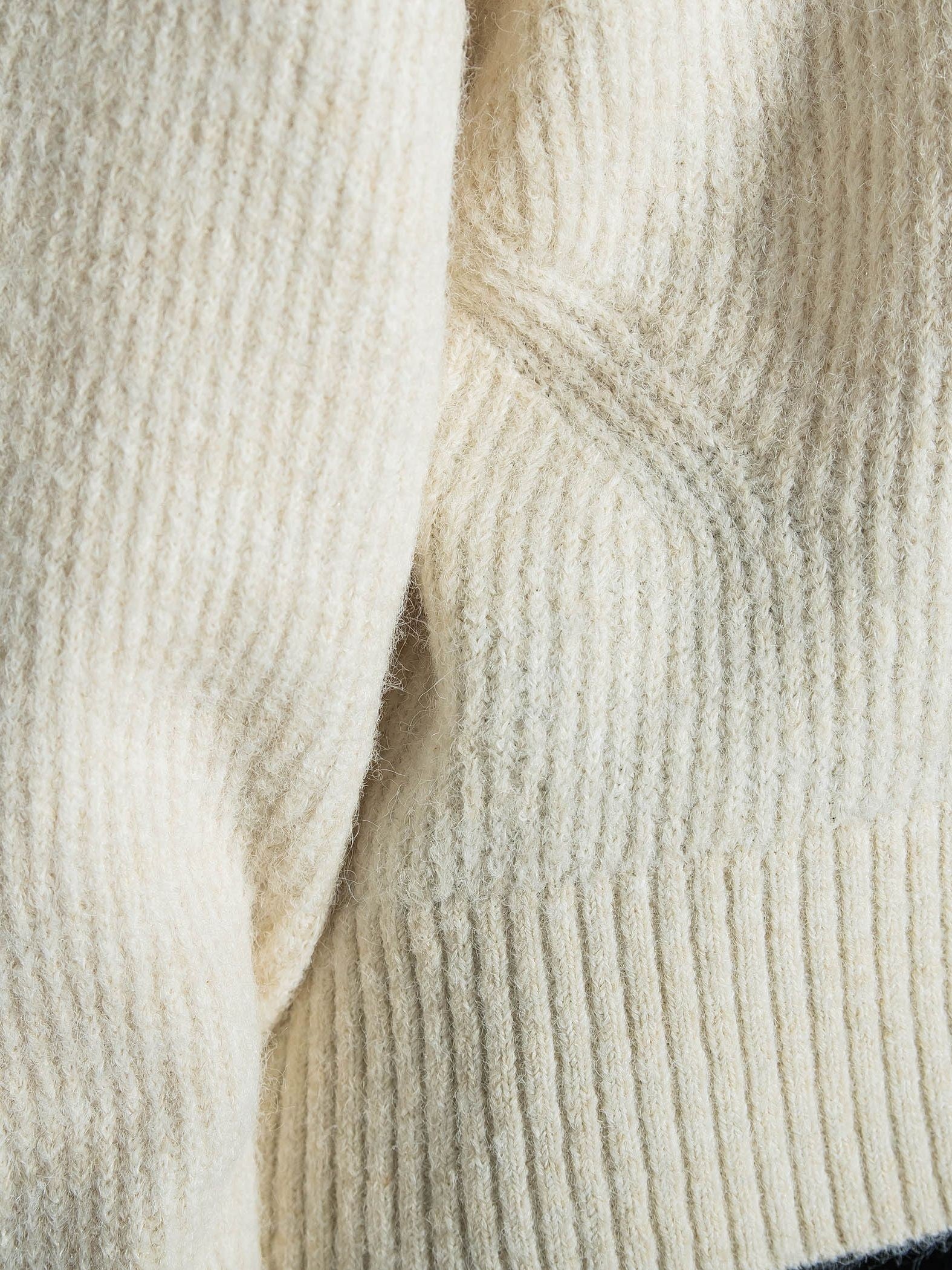 フラッフィークルーネックニット≪手洗い可能≫