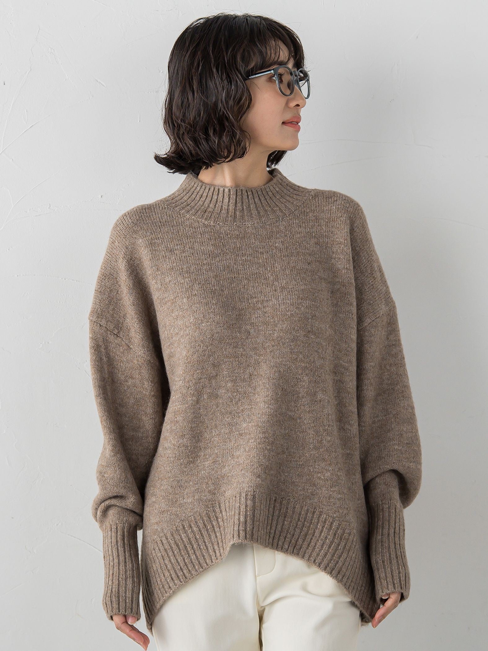 【WEB限定】”毎日頼れる”ゆったりモックネックニット