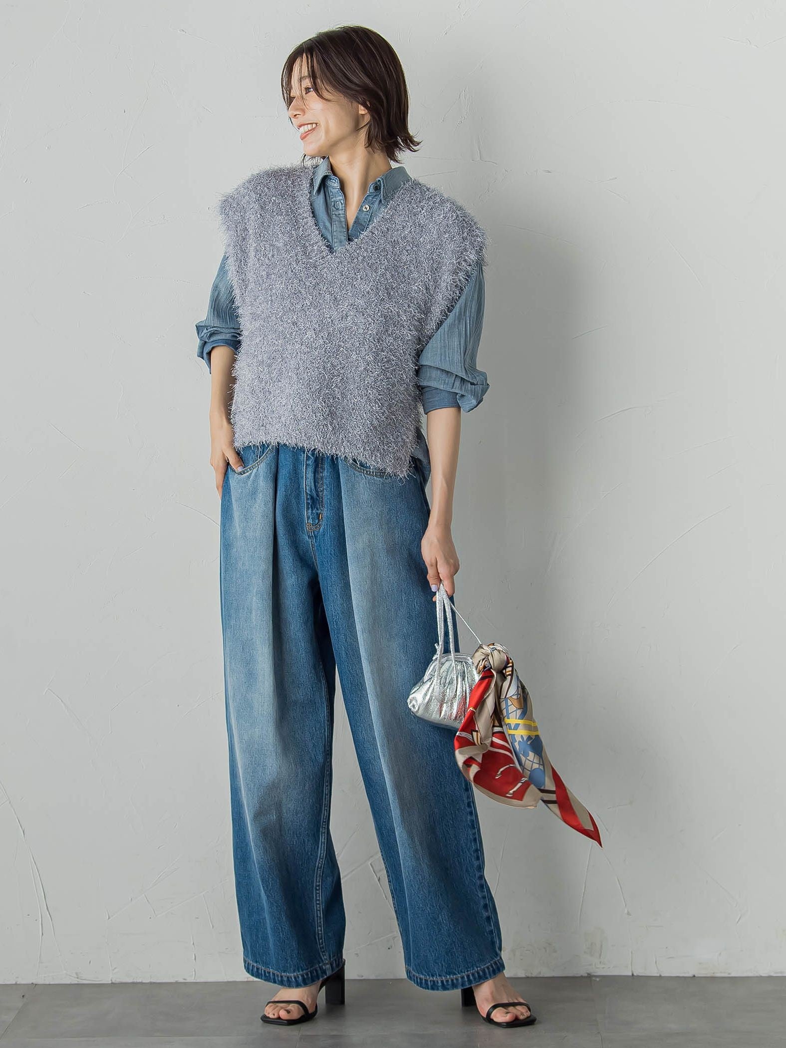 シアーデニムシャツ≪洗濯機で洗える≫