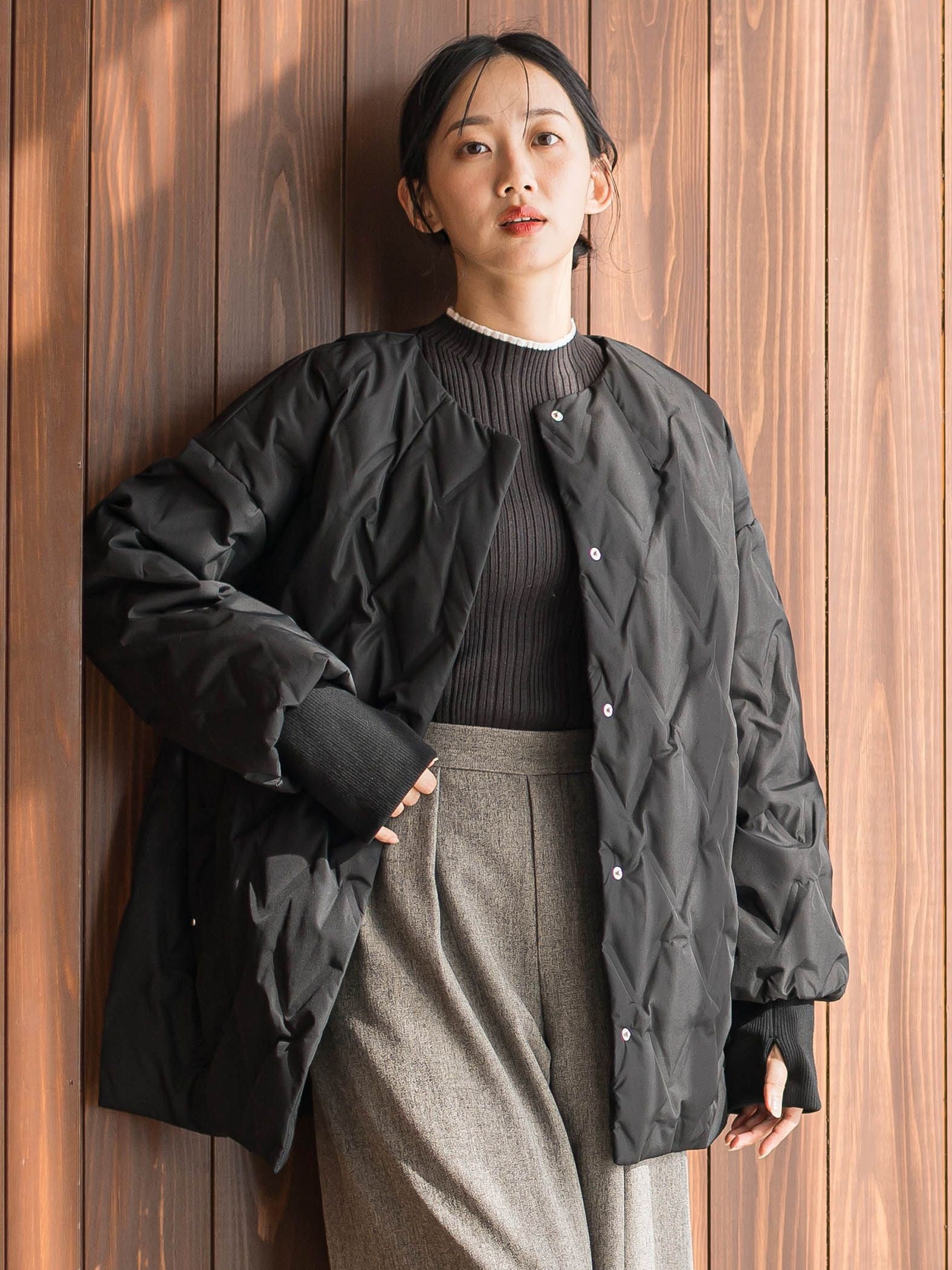 ステッチレスダウンコート