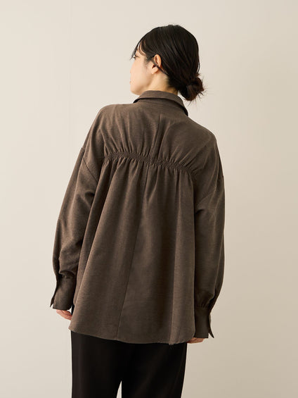 サテンピーチバックギャザーブラウス≪手洗い可能≫