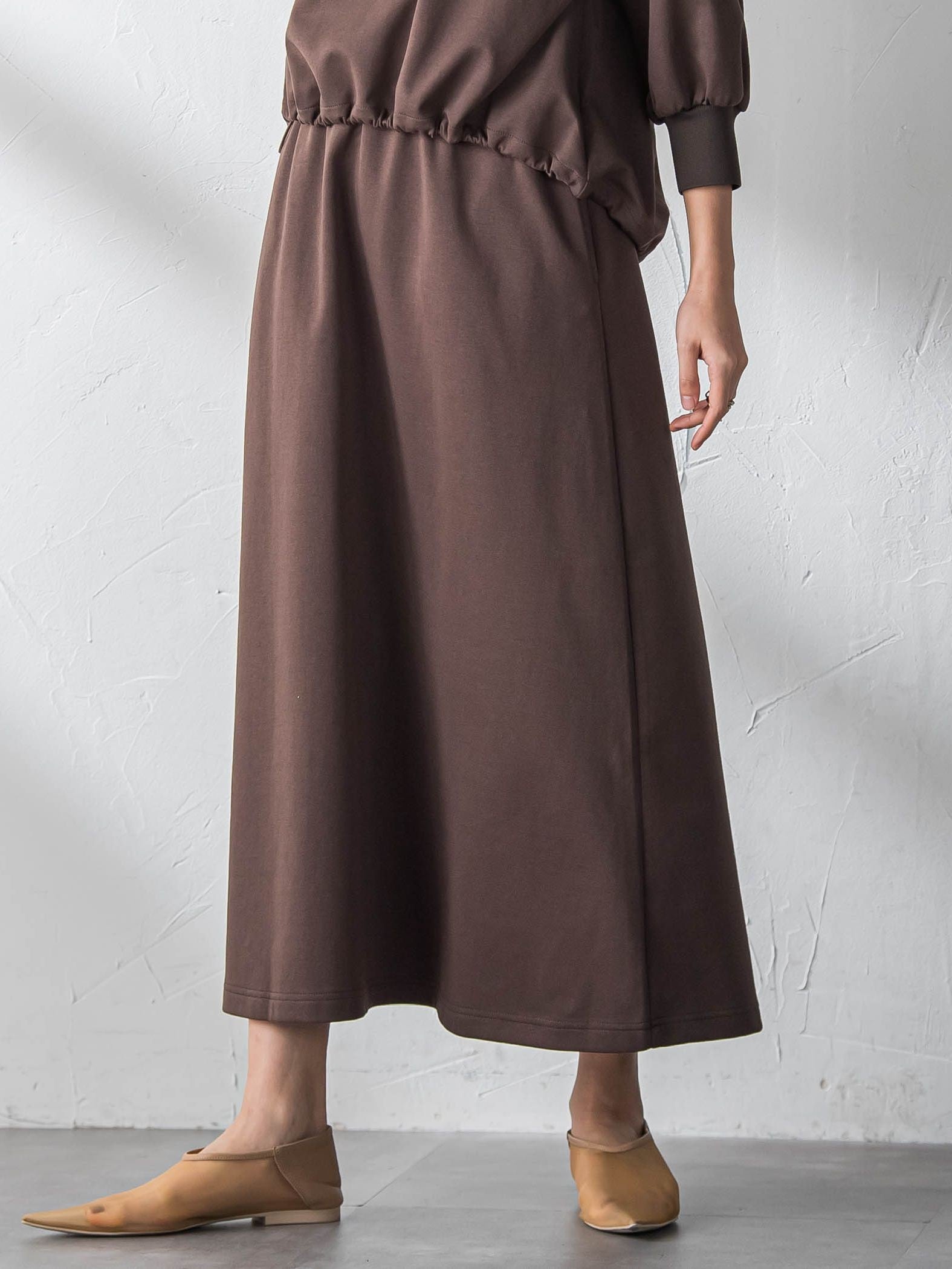 ボートネックドロストヘムスカートセットアップ