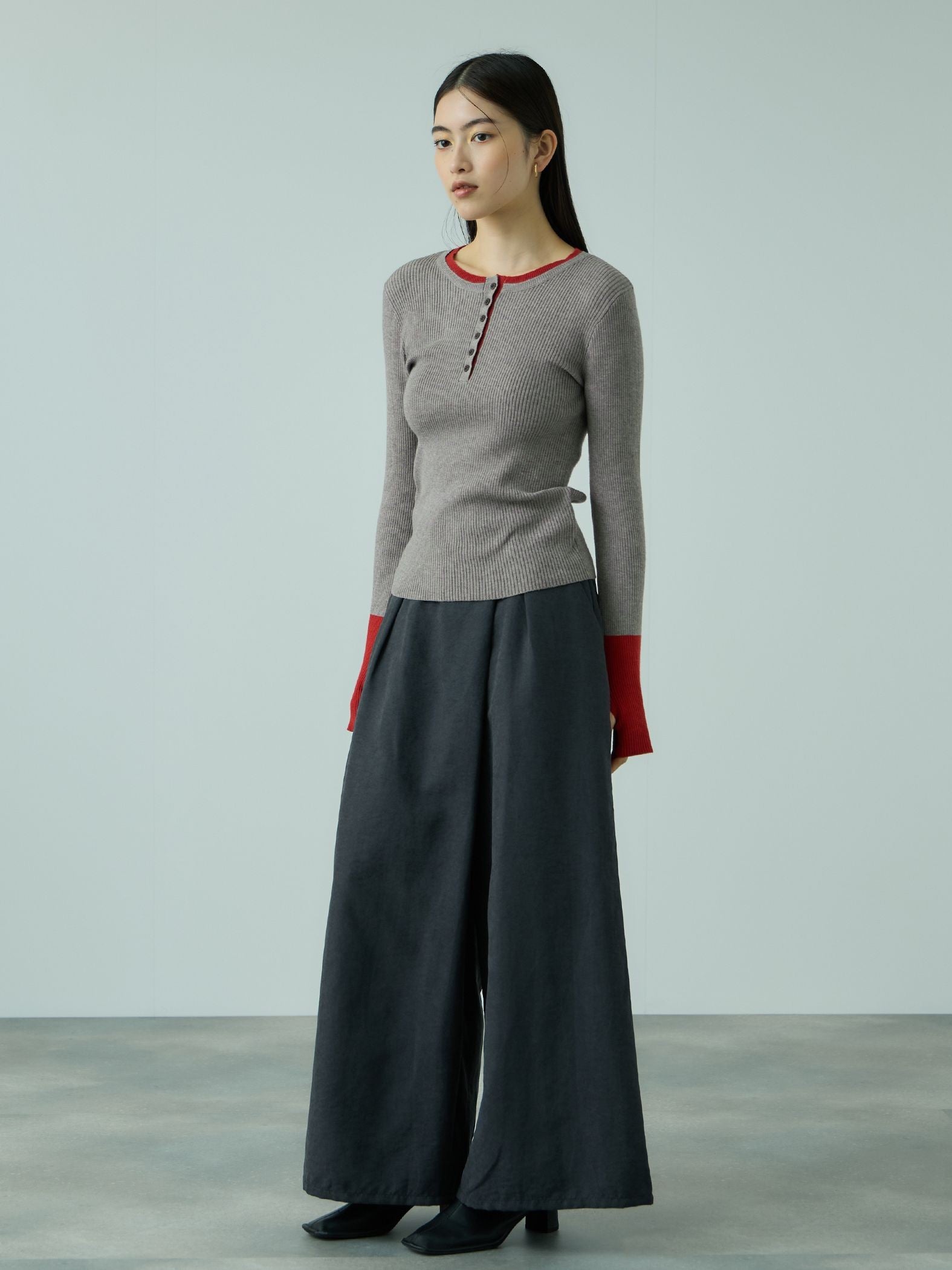 配色キーネックリブニットプルオーバー≪手洗い可能≫