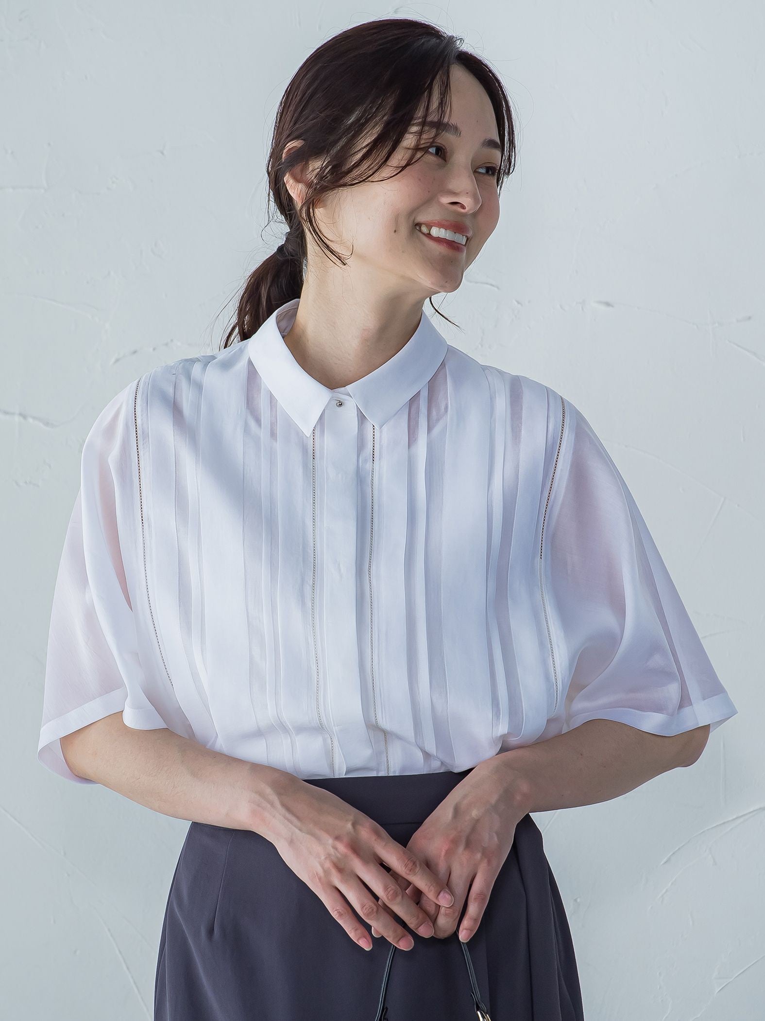 ピンタックレースブラウス≪手洗い可能≫