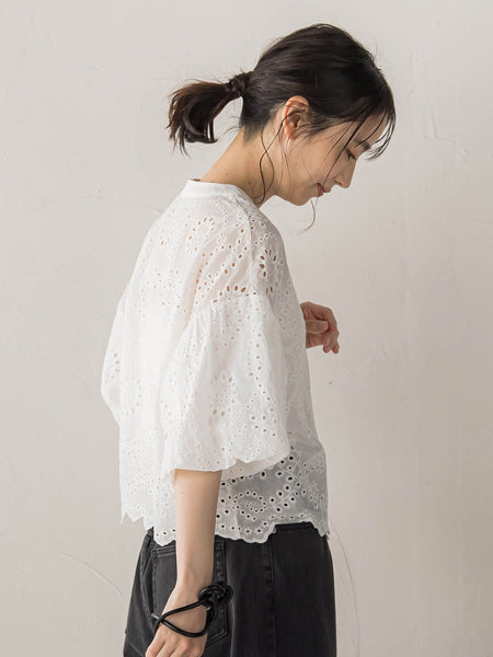 カットワーク刺繍バンドカラーブラウス