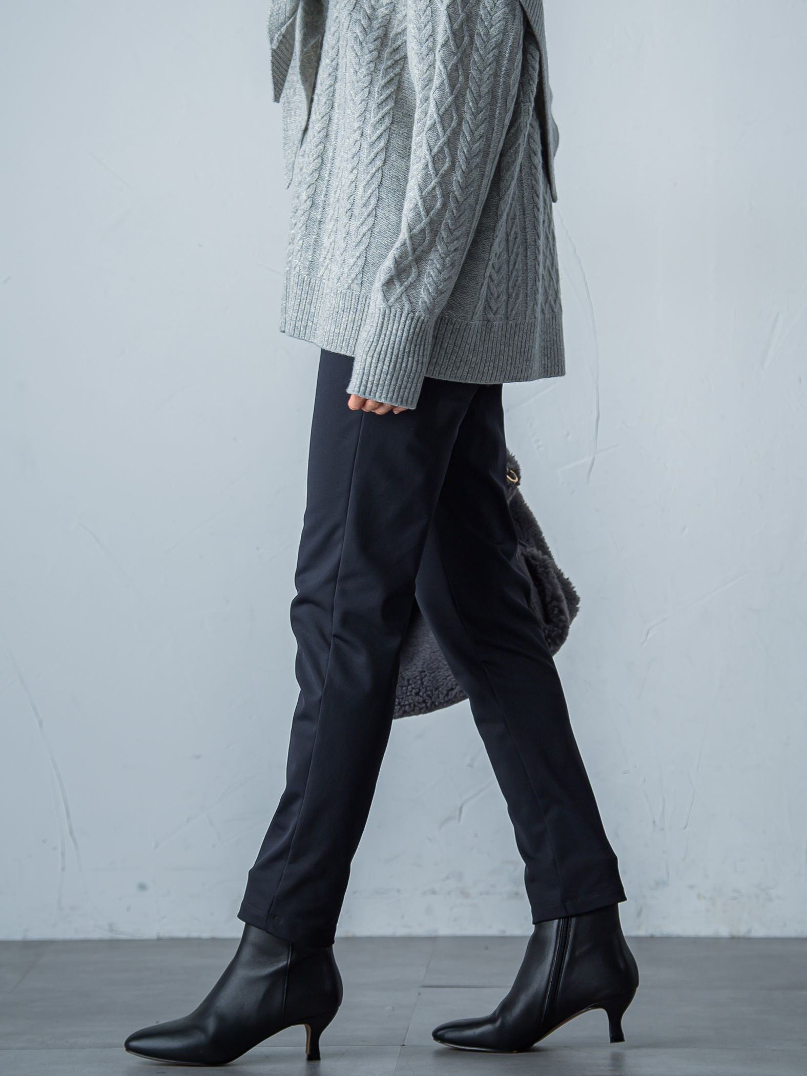 【WEB限定】裏起毛発熱レギンスパンツ≪ストレッチ/洗える≫