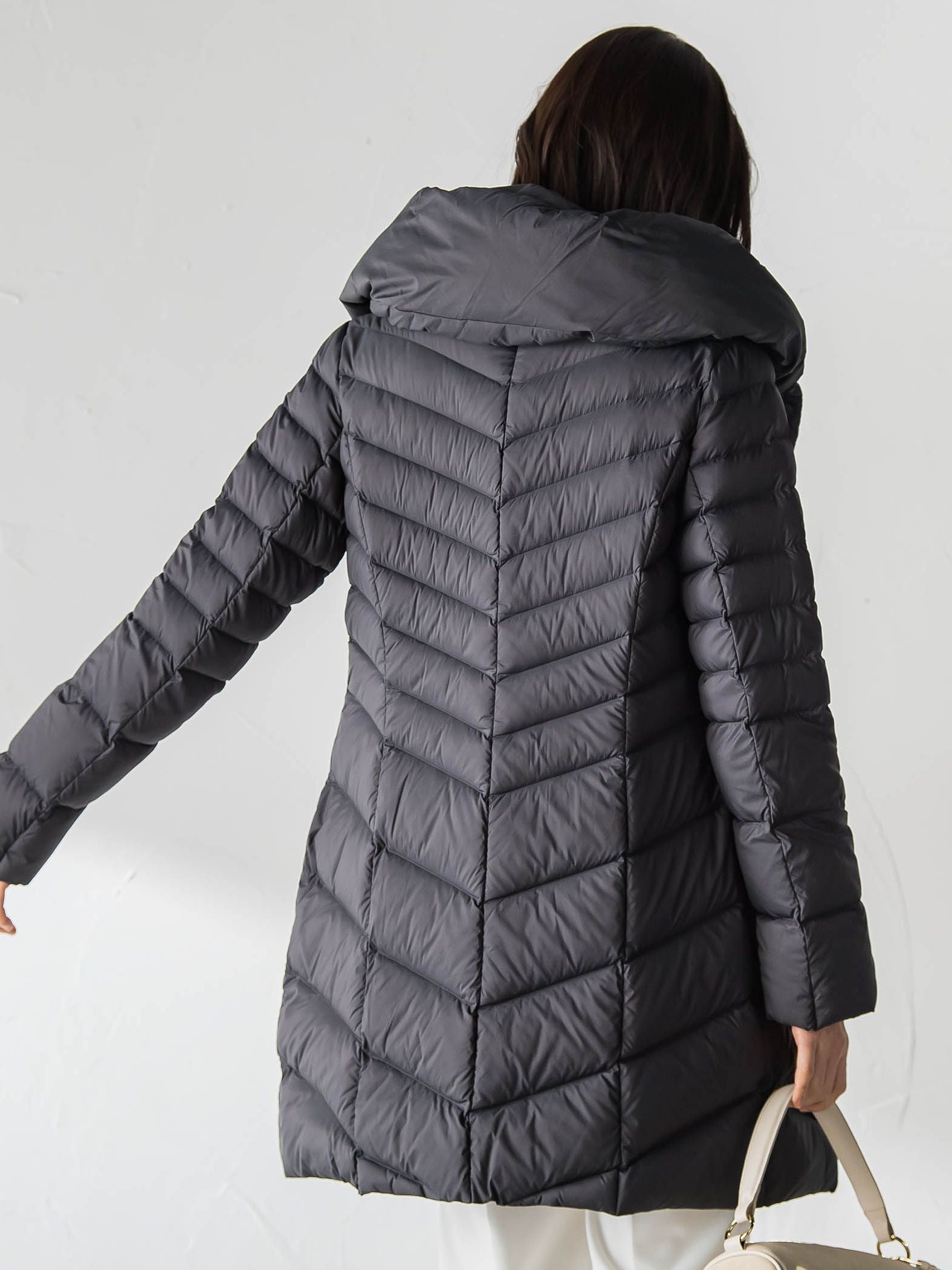 Surface Light ボリュームネックダウンコート