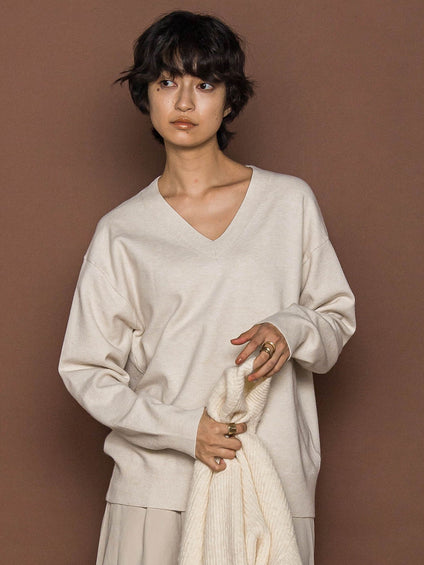 【ふわもち】Vネックニット≪洗濯機で洗える≫