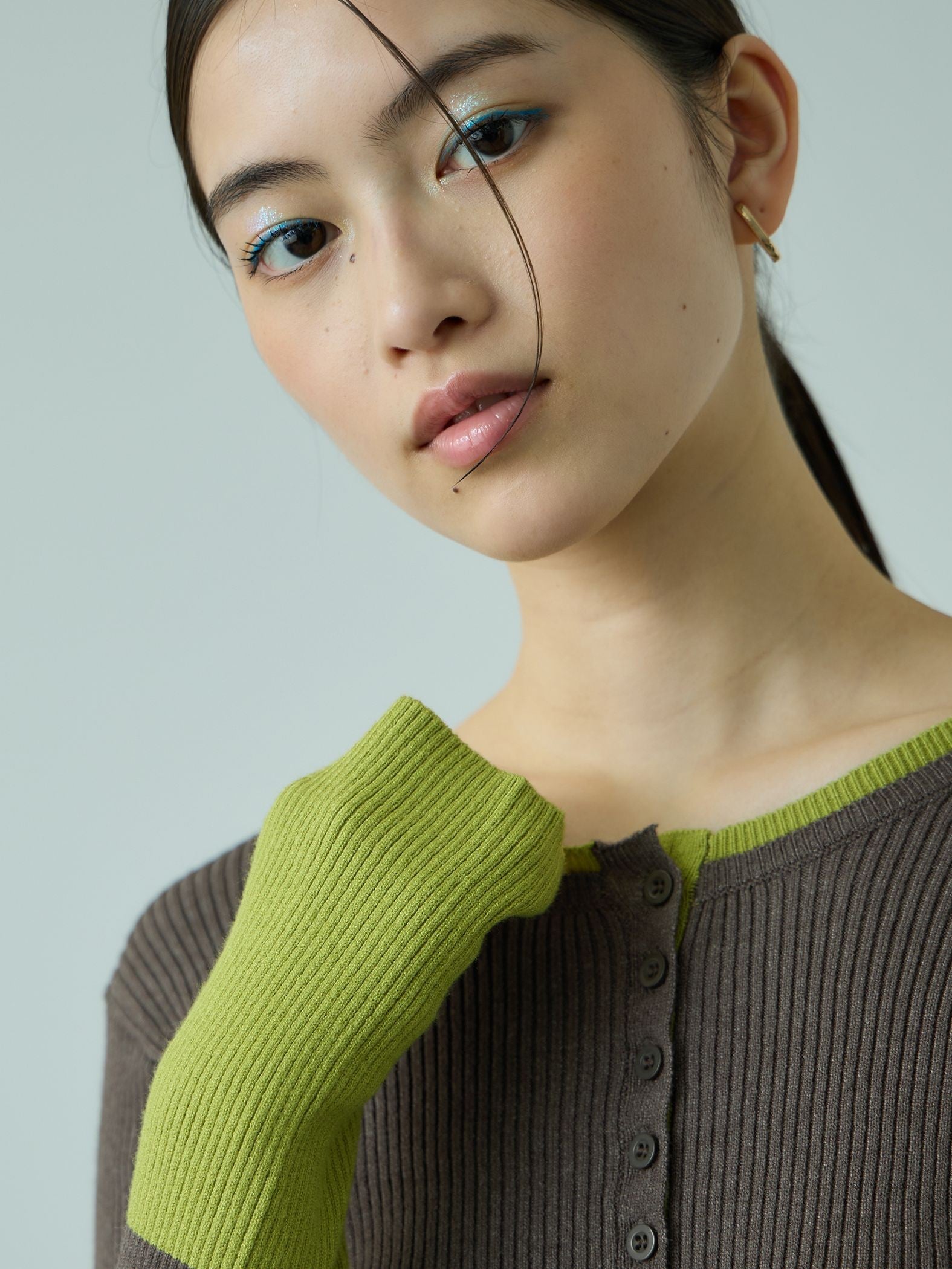 配色キーネックリブニットプルオーバー≪手洗い可能≫