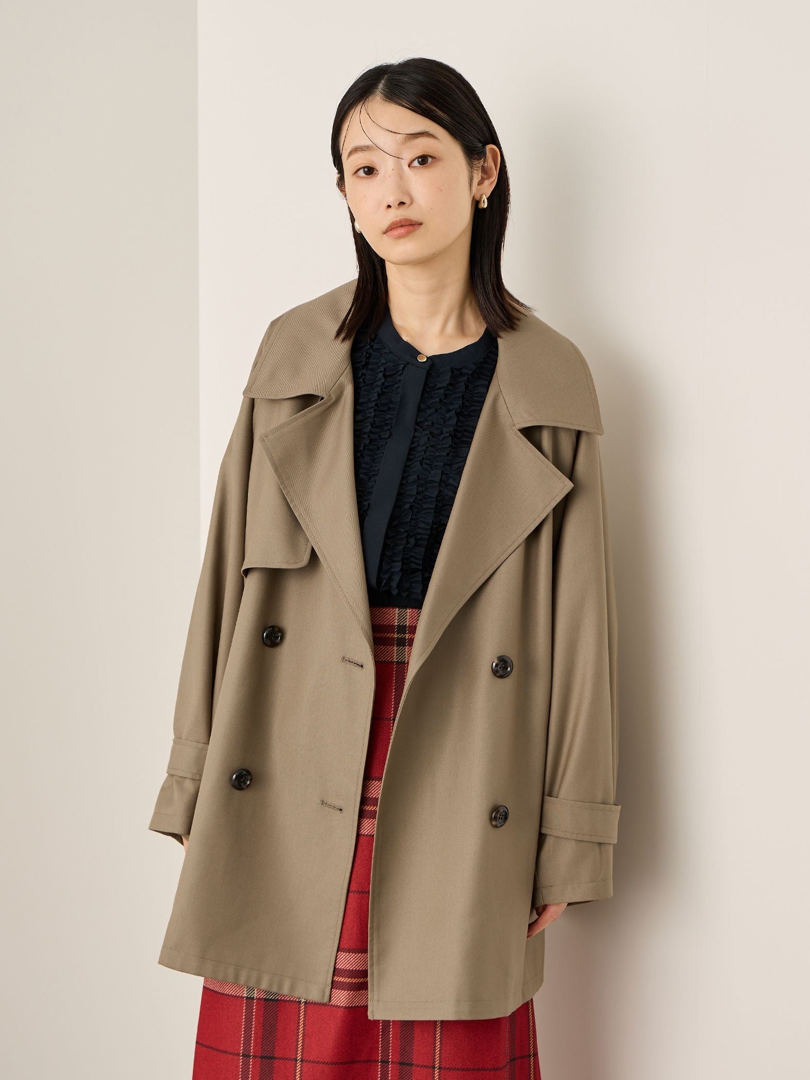 テントラインミドルトレンチコート