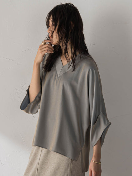 シャンブレーワイドスリーブVネックブラウス