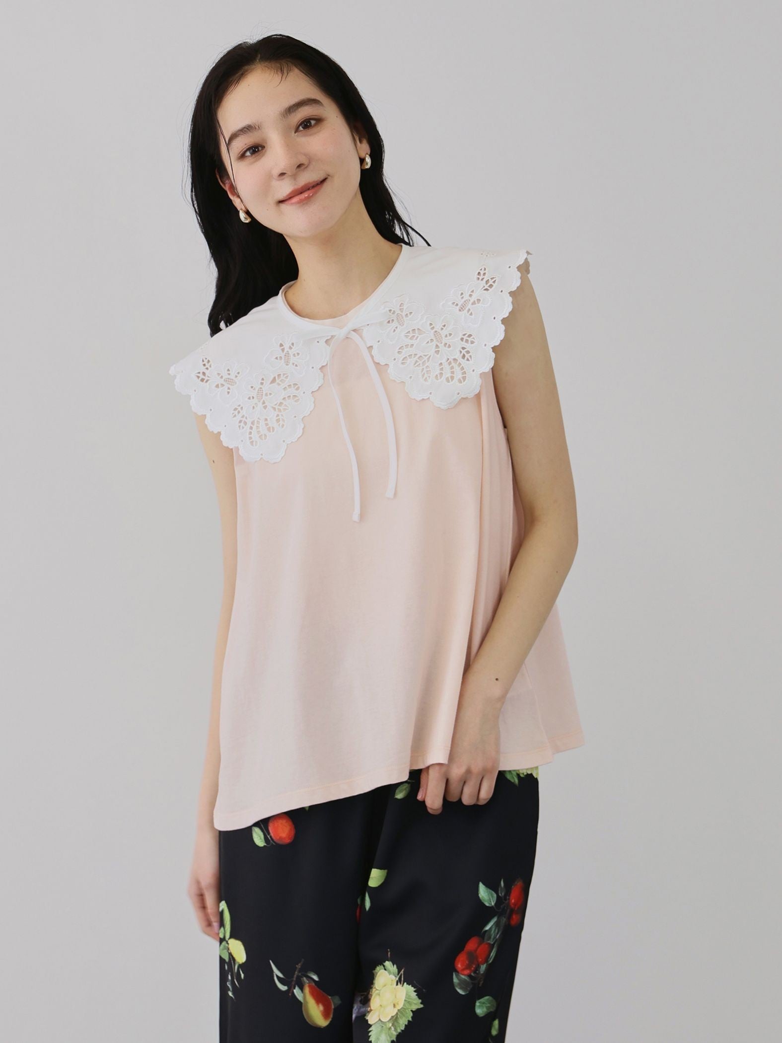 セパレートスカラップレースカラープルオーバー