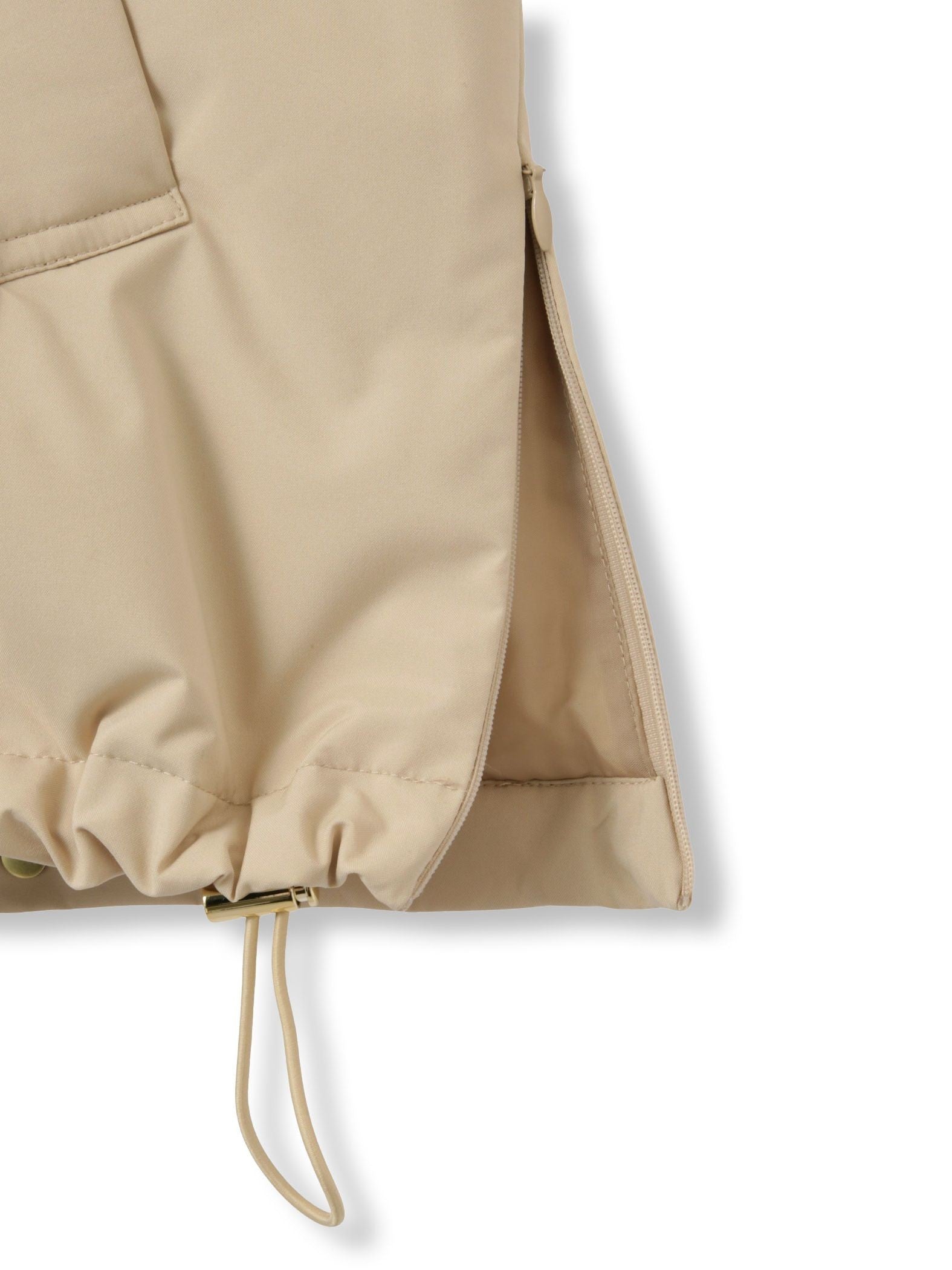 ステッチレスファイバーダウンジャケット