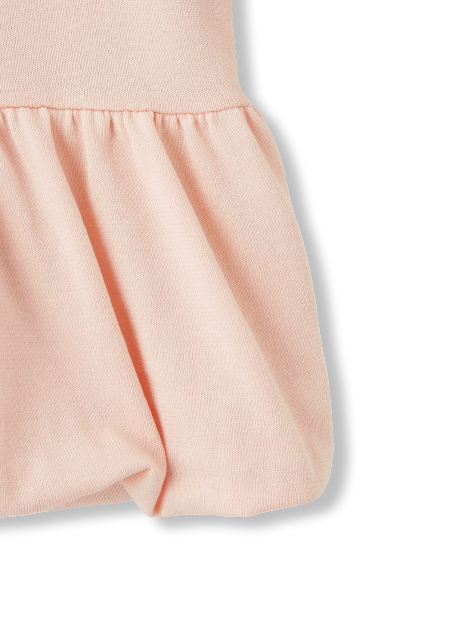 バルーンヘムニットプルオーバー