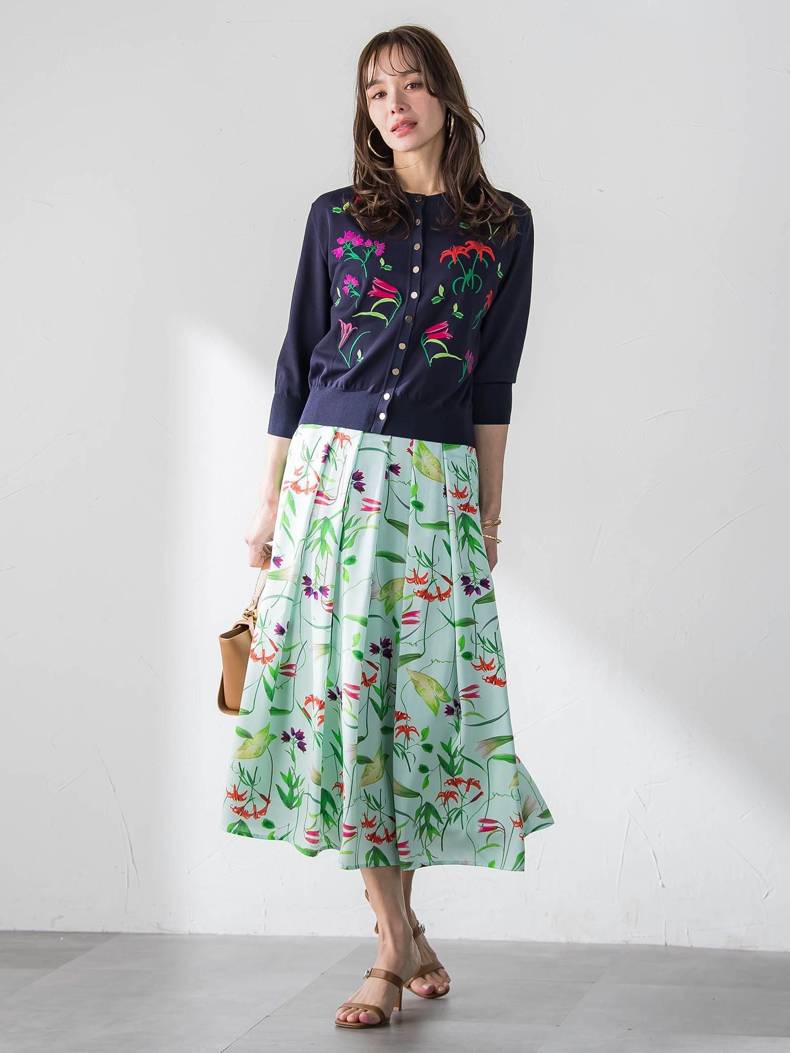 【KEITA KAWASAKI × Viaggio Bluコラボ】リリープリントスカート