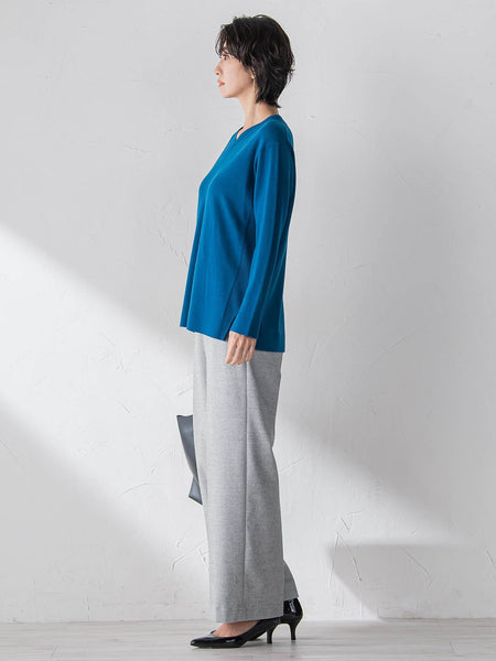 ファインウールVネックニット