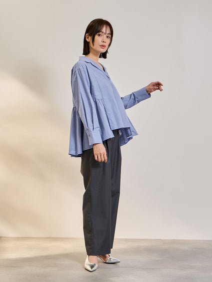 モイストブロードラッフルヘムブラウス