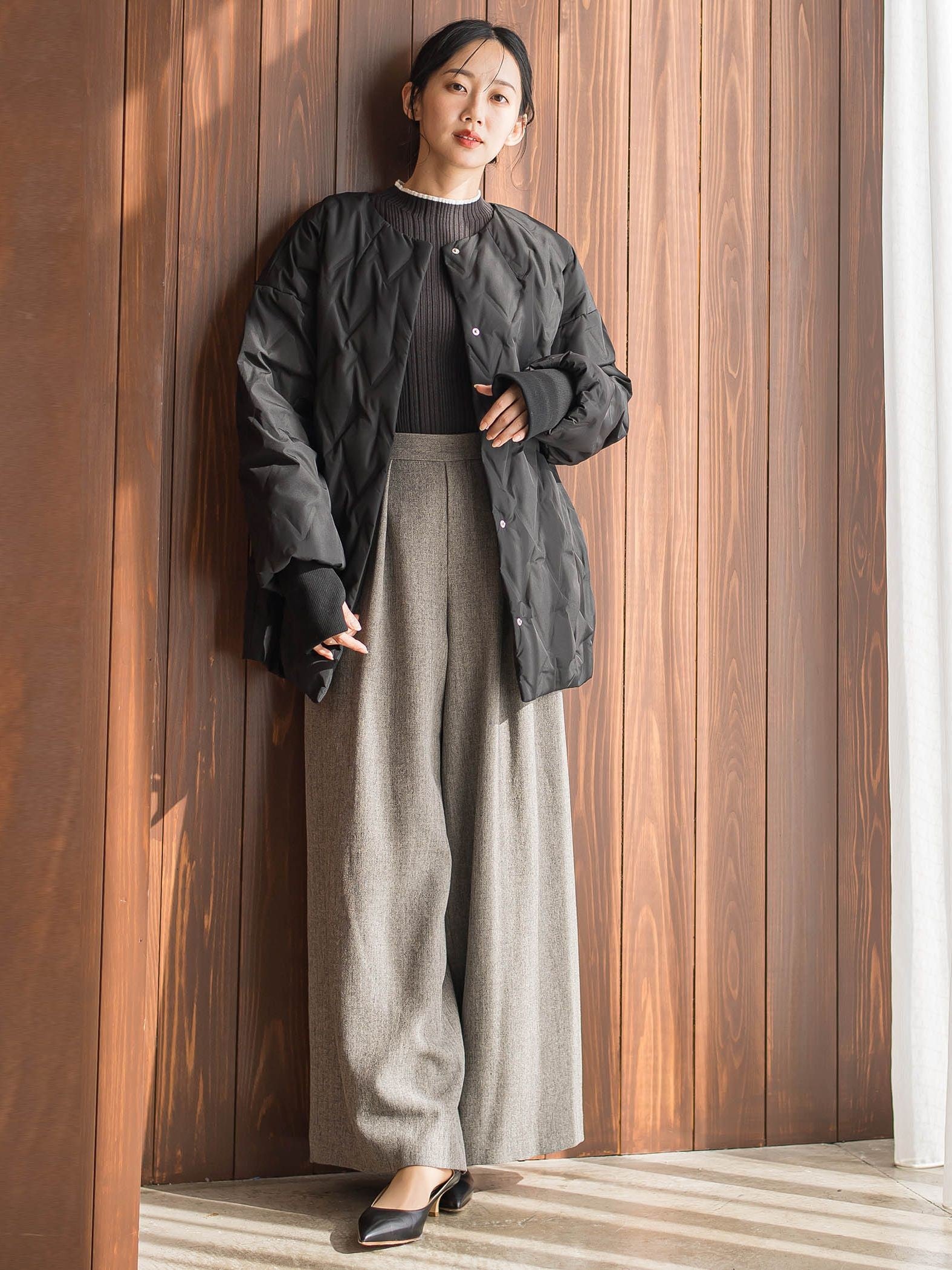 ステッチレスダウンコート