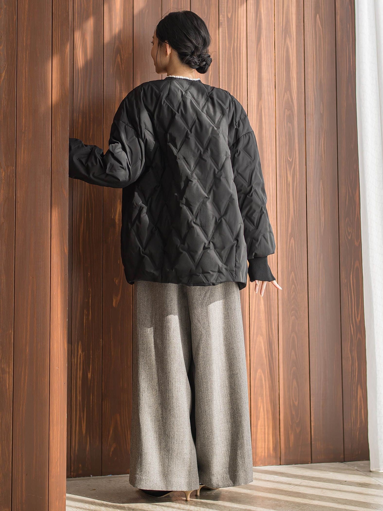 ステッチレスダウンコート