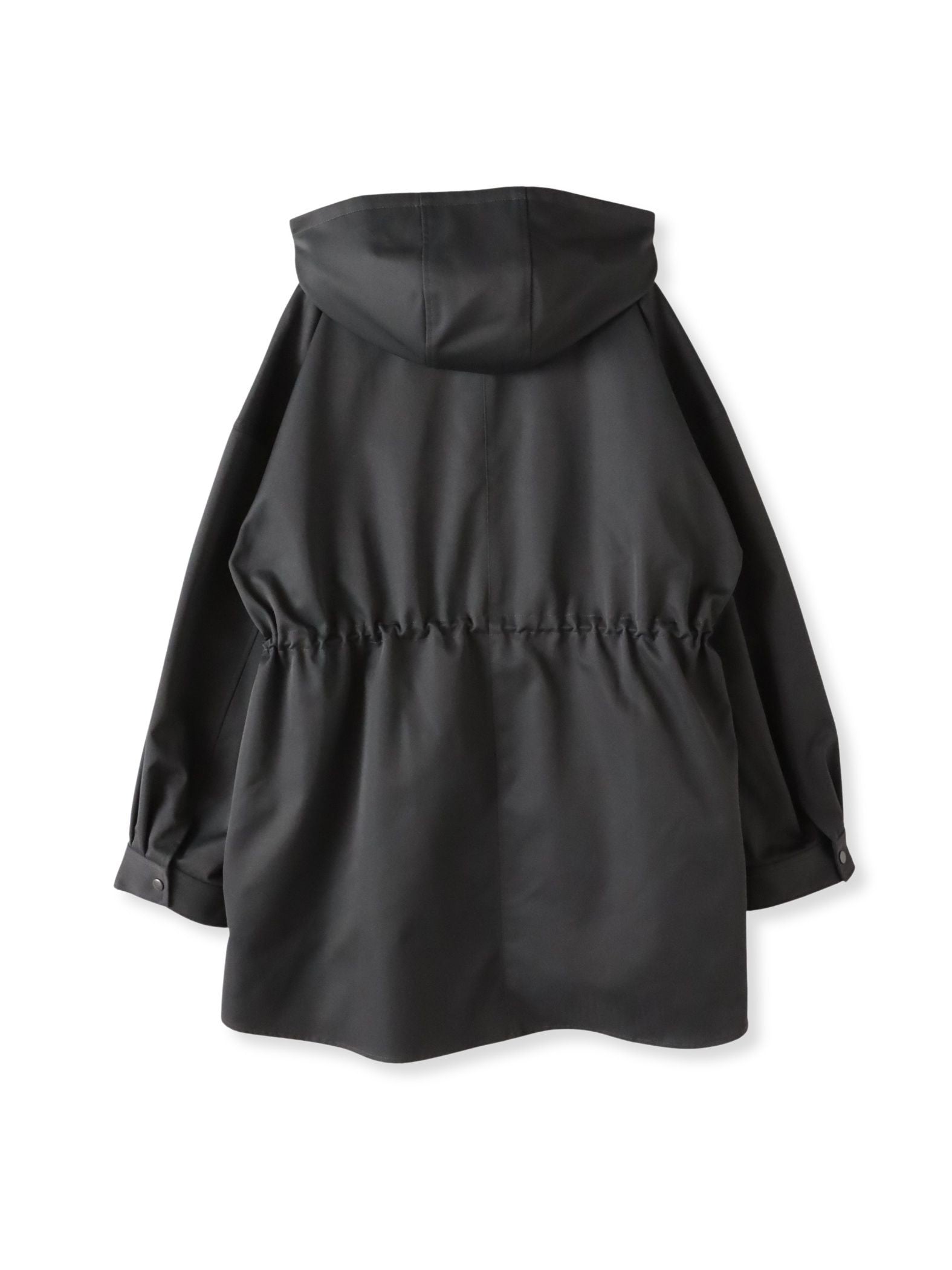 ”シルエットの変化が楽しめる”ストレッチマウンテンパーカー