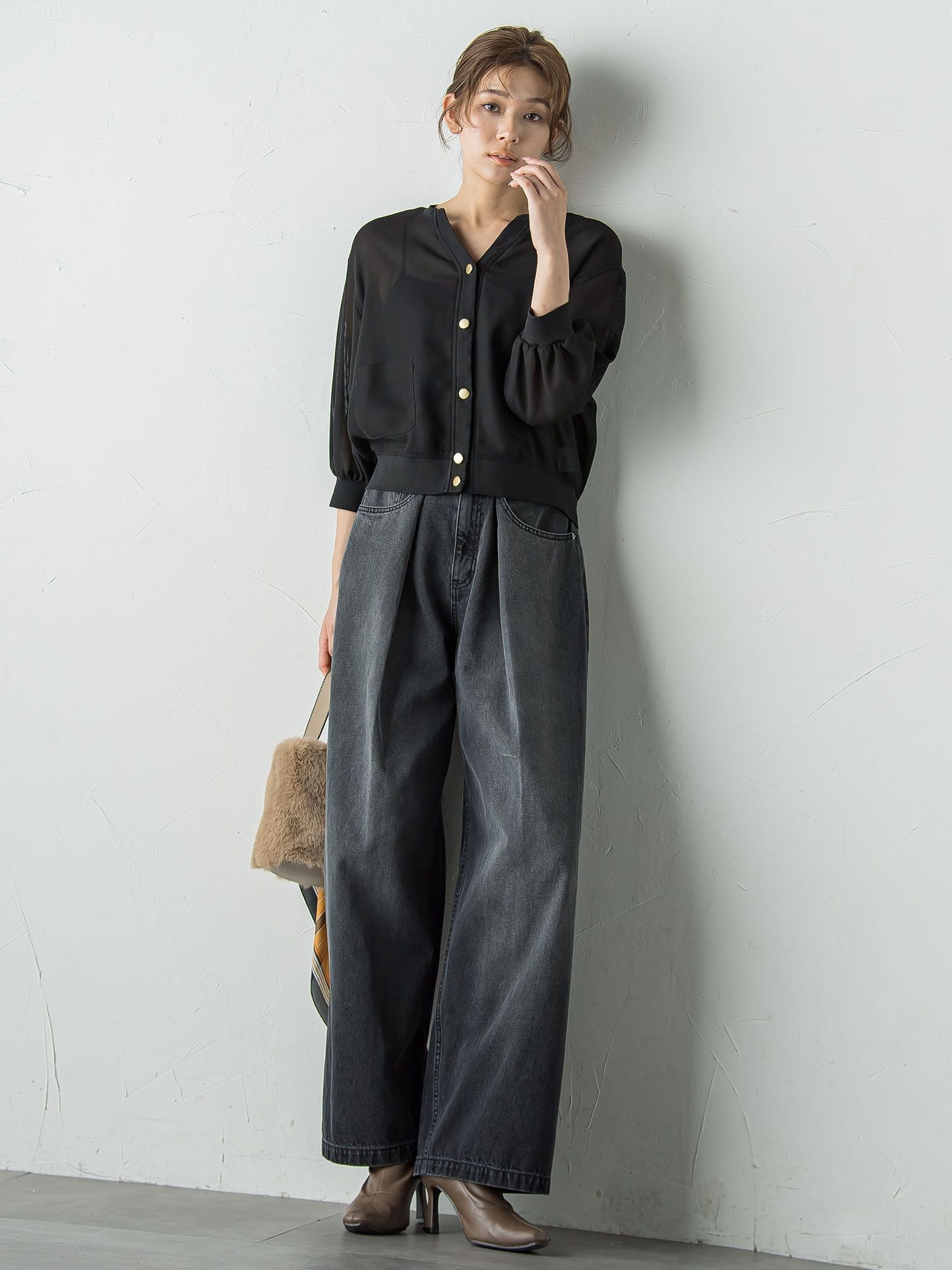 タックデニムパンツ≪洗濯機で洗える≫