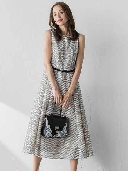 ラッセルレースワンピース