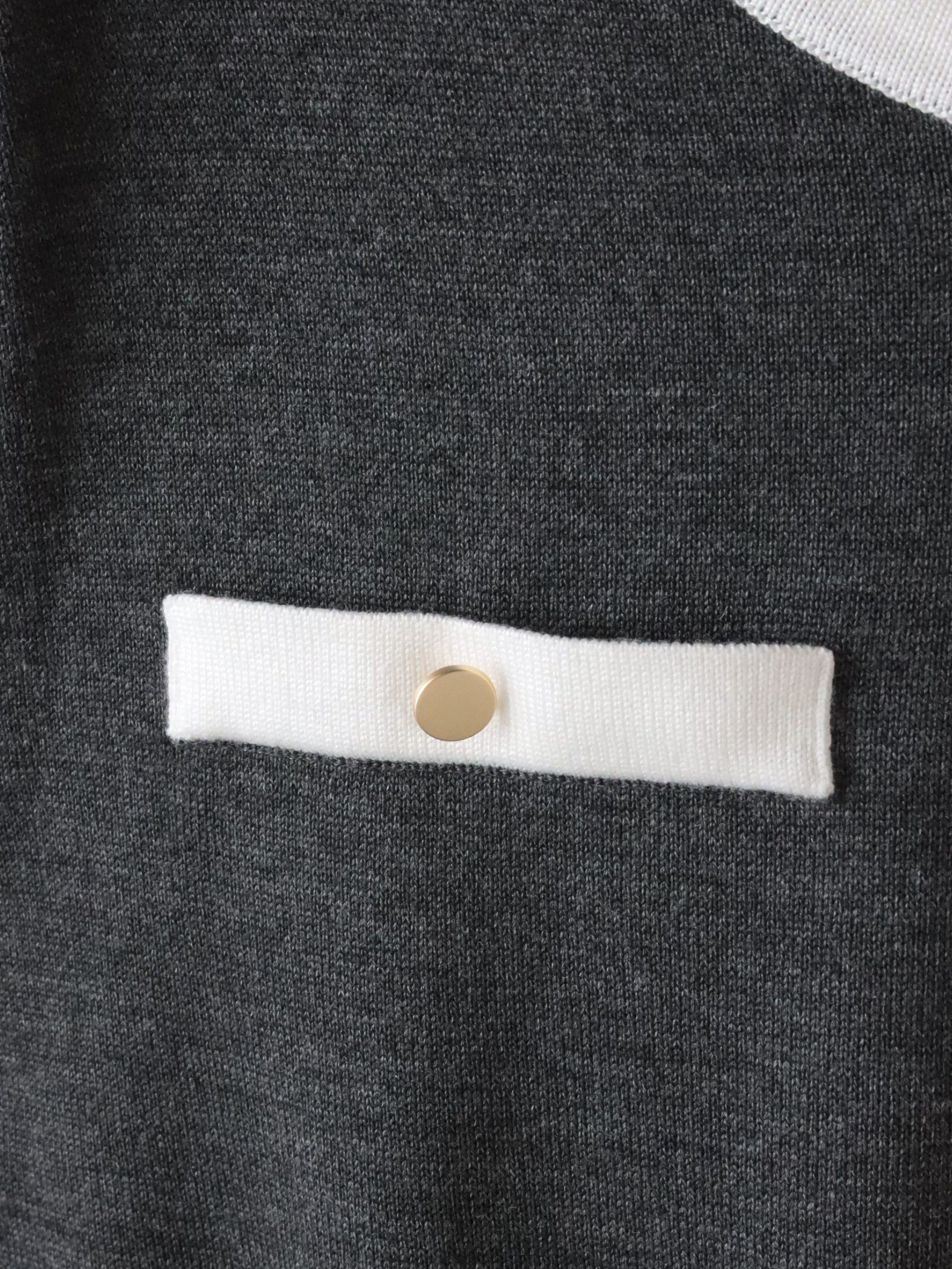 バイカラーニットワンピース