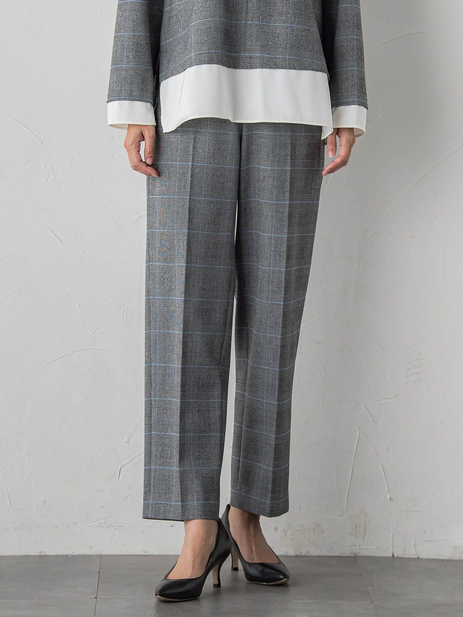 ピクシエスタストレートパンツ≪洗濯機で洗える≫