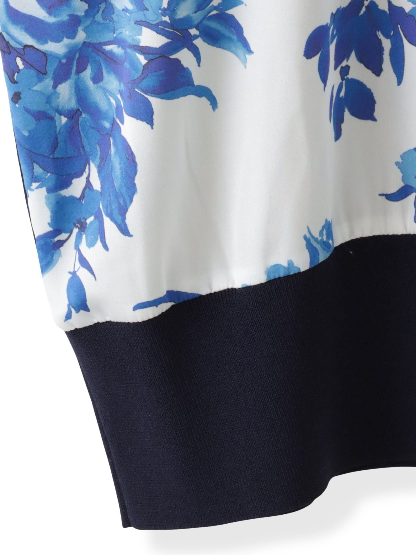 ビッグフラワーブーケカーディガン