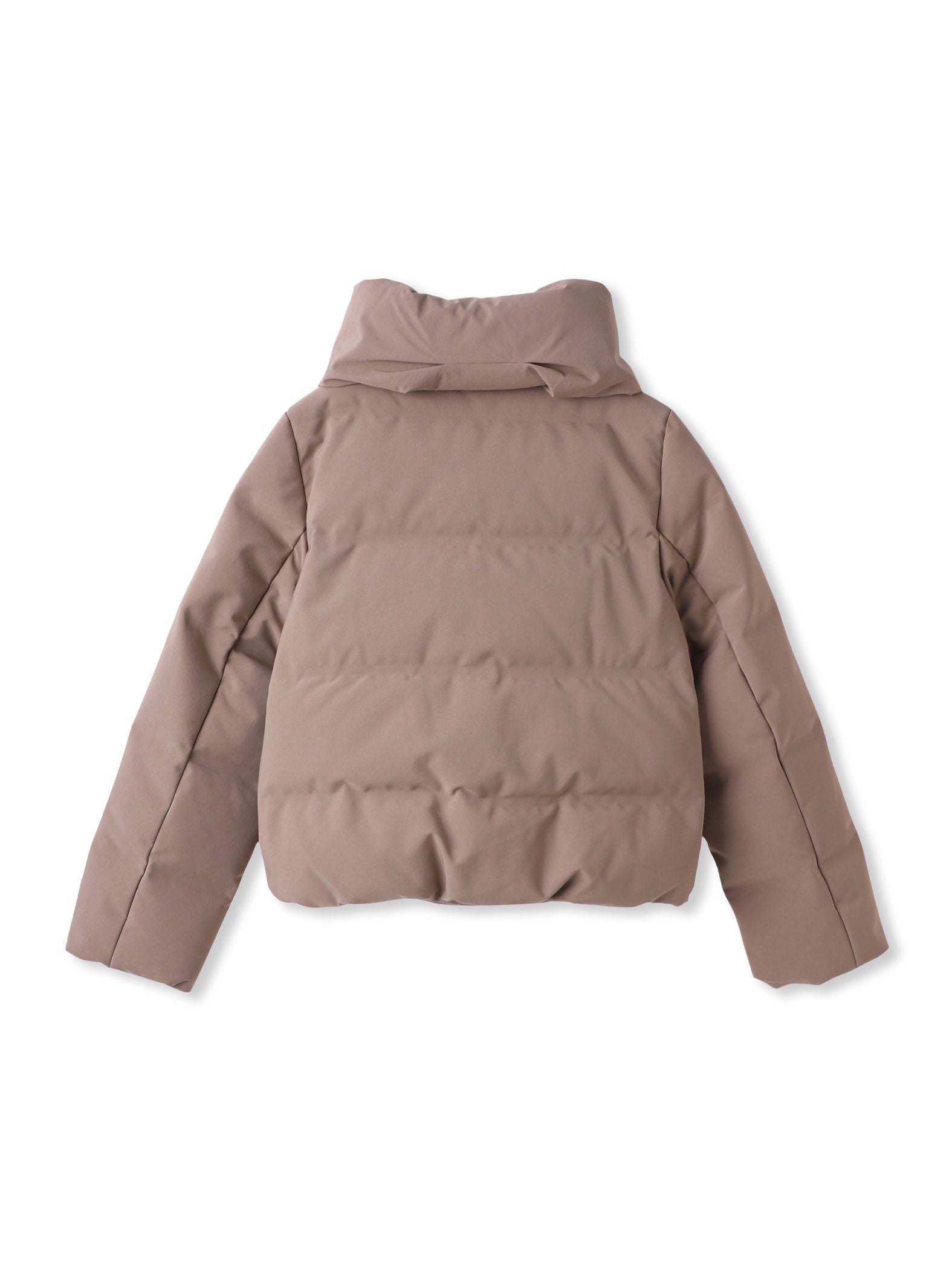 コンパクトシームレスダウンジャケット