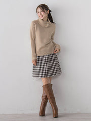 ジュエルボタンニット
