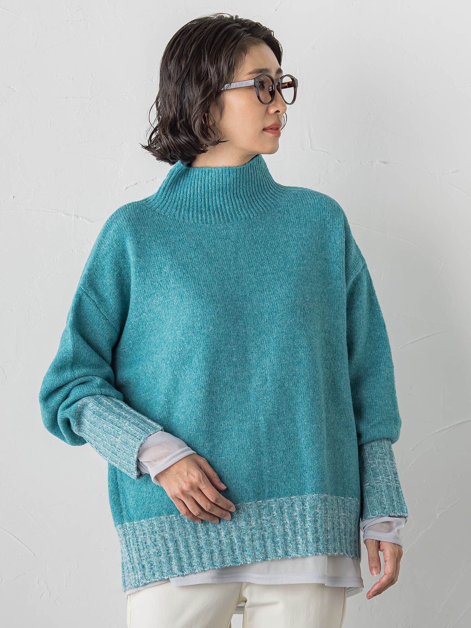 【WEB限定】”ふんわり配色の”もっちりハイネックニット