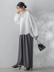 【WEB限定】パウダーストレッチ合わせネックブラウス≪手洗い可能≫