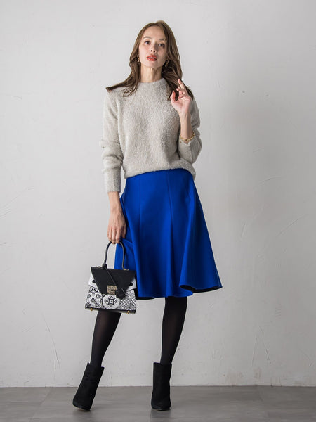 ラメシャギーニット