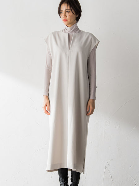【WEB限定】【3サイズ展開】キーネックワンピース≪イージーケア/毛玉になりにくい≫