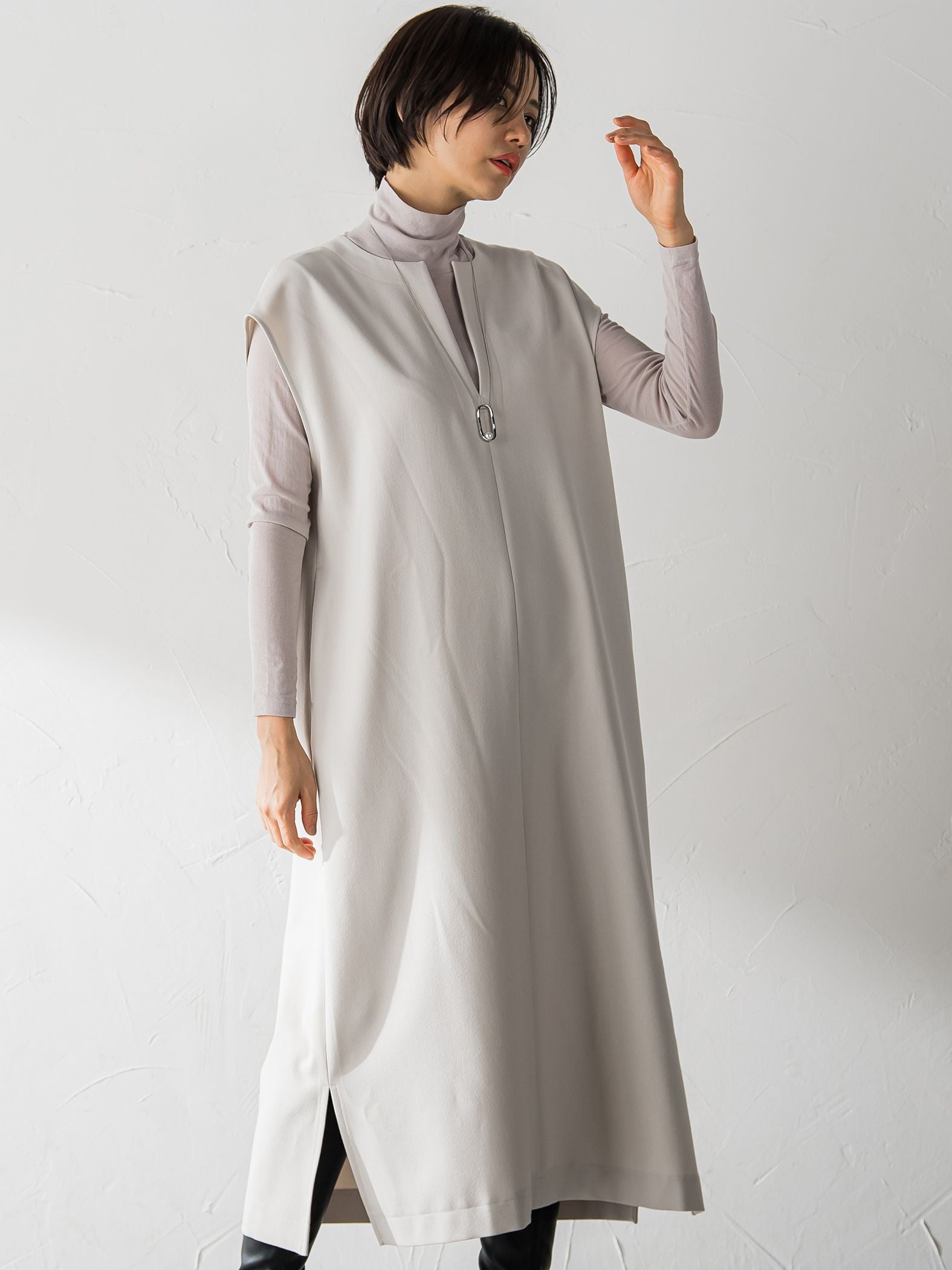 【WEB限定】【3サイズ展開】キーネックワンピース≪イージーケア/毛玉になりにくい≫
