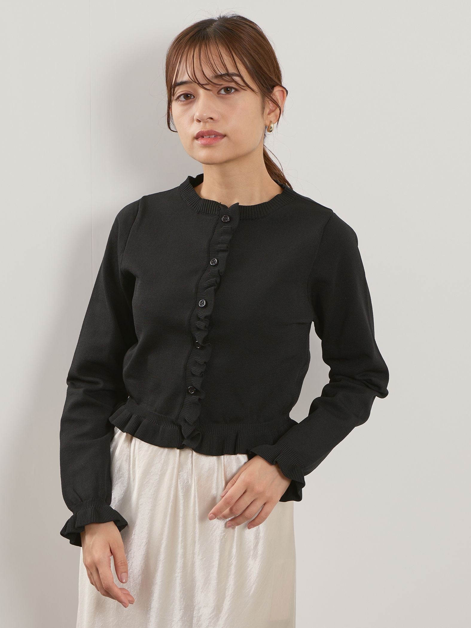 スポンディッシュニットフリルカーディガン≪手洗い可能≫