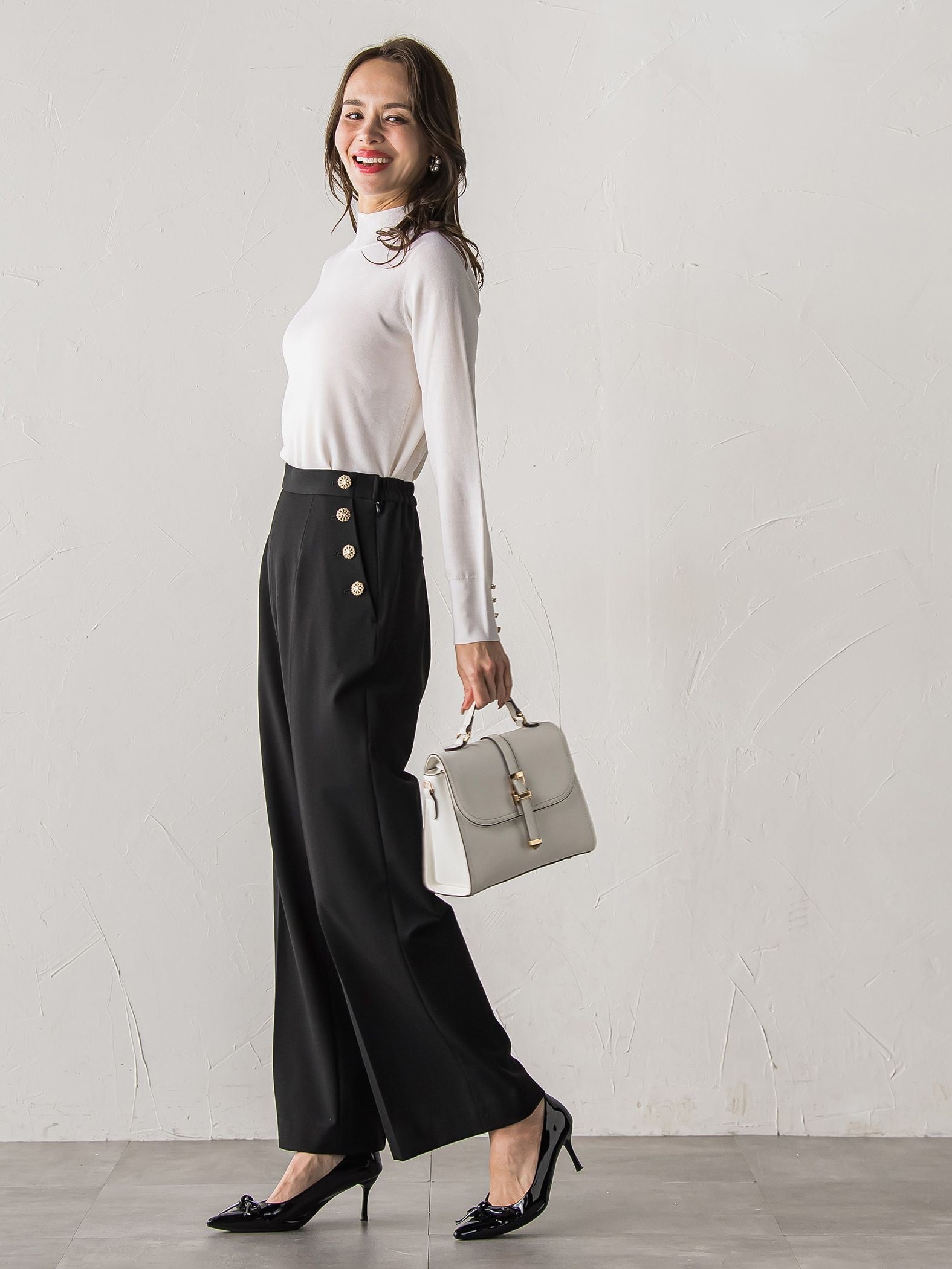 【新色追加】キラキラボタンワイドパンツ≪手洗い可能≫