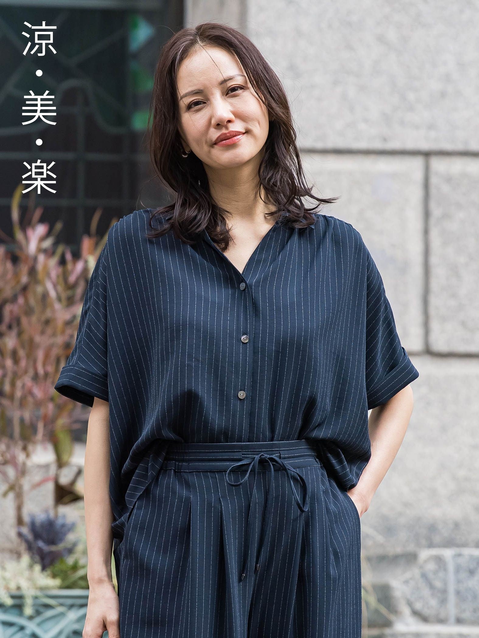 ≪シリーズ累計2万枚突破！≫【涼・美・楽】スキッパーブラウス