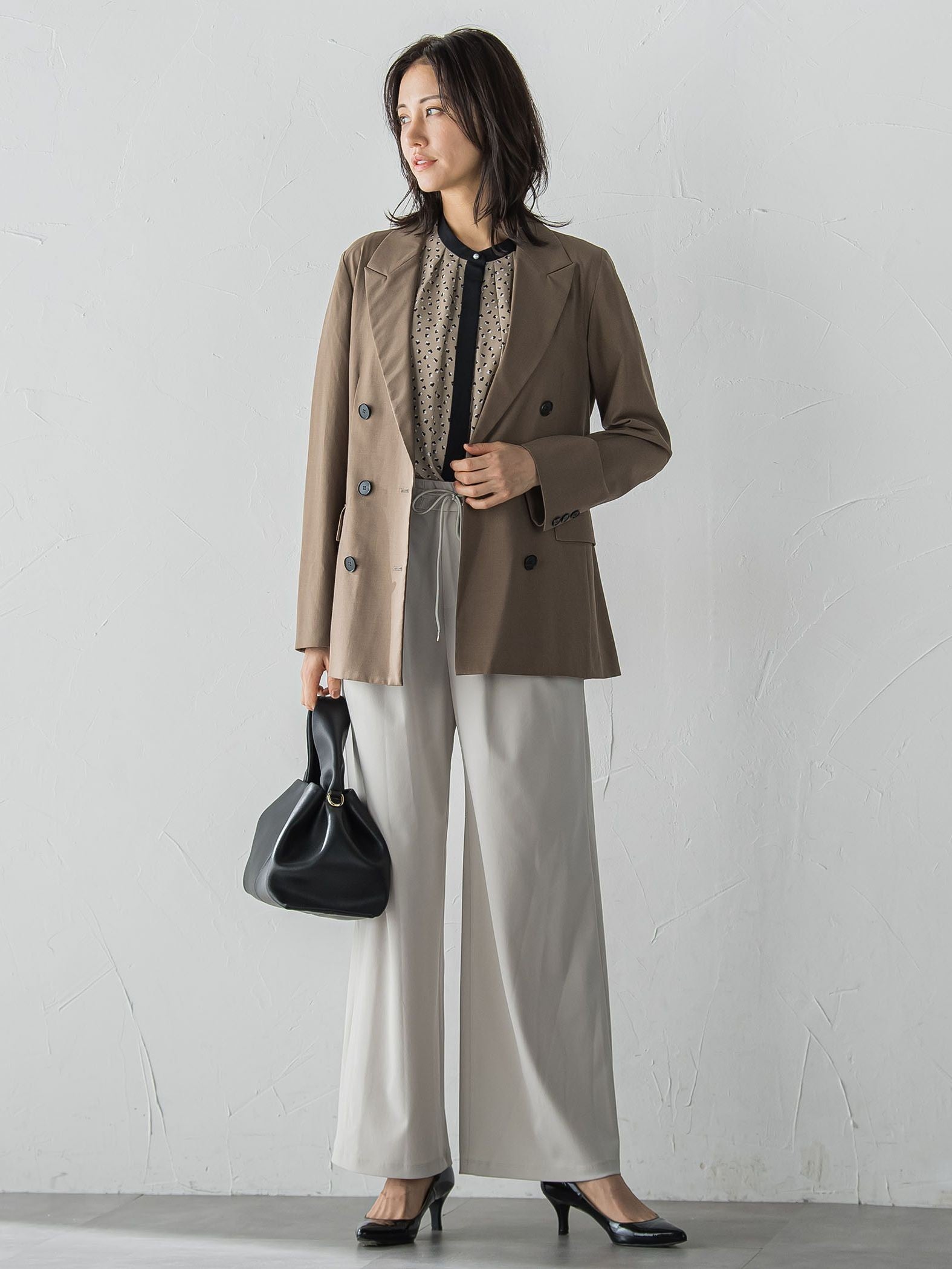 【WEB限定】Active Beautyワイドパンツ≪洗濯機で洗える≫